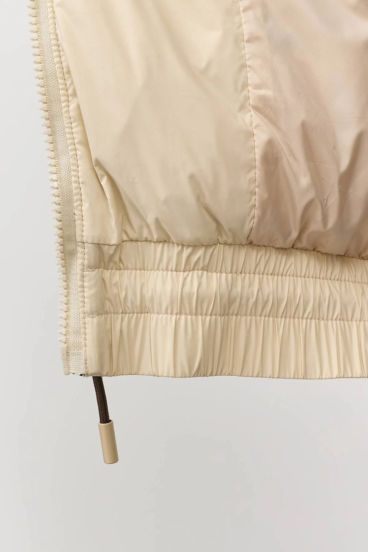 Лимитированная серия комбинированная куртка с искуственным мехом с палантином, 50