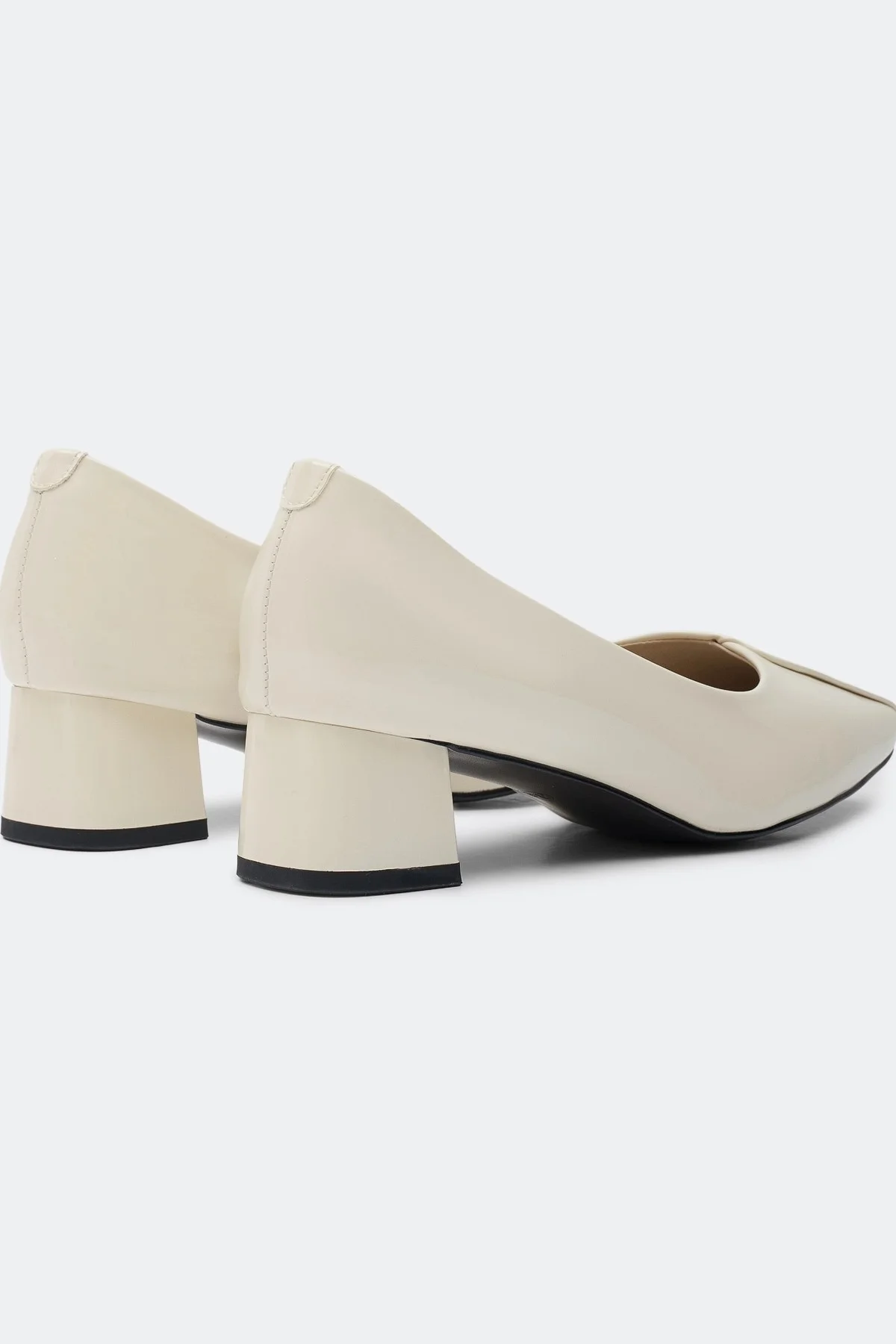 Туфли из глянцевой натуральной кожи, 39