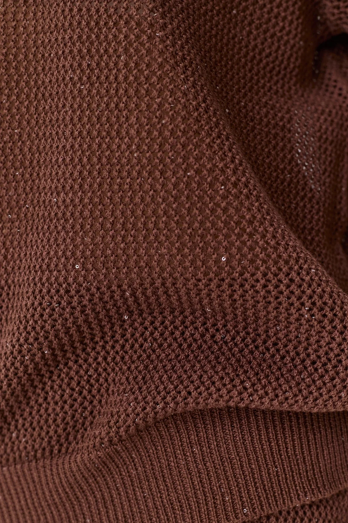 Ажурный джемпер с мерцающими пайетками, 50