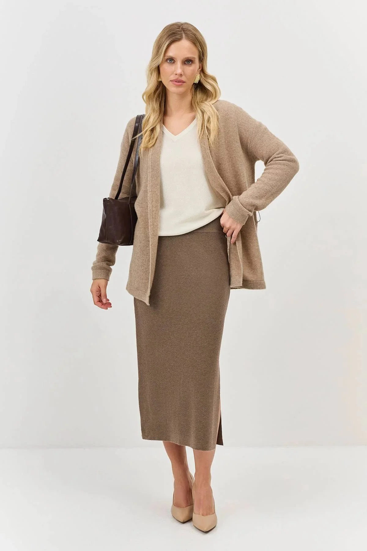 Вязаная юбка-карандаш с ангорой