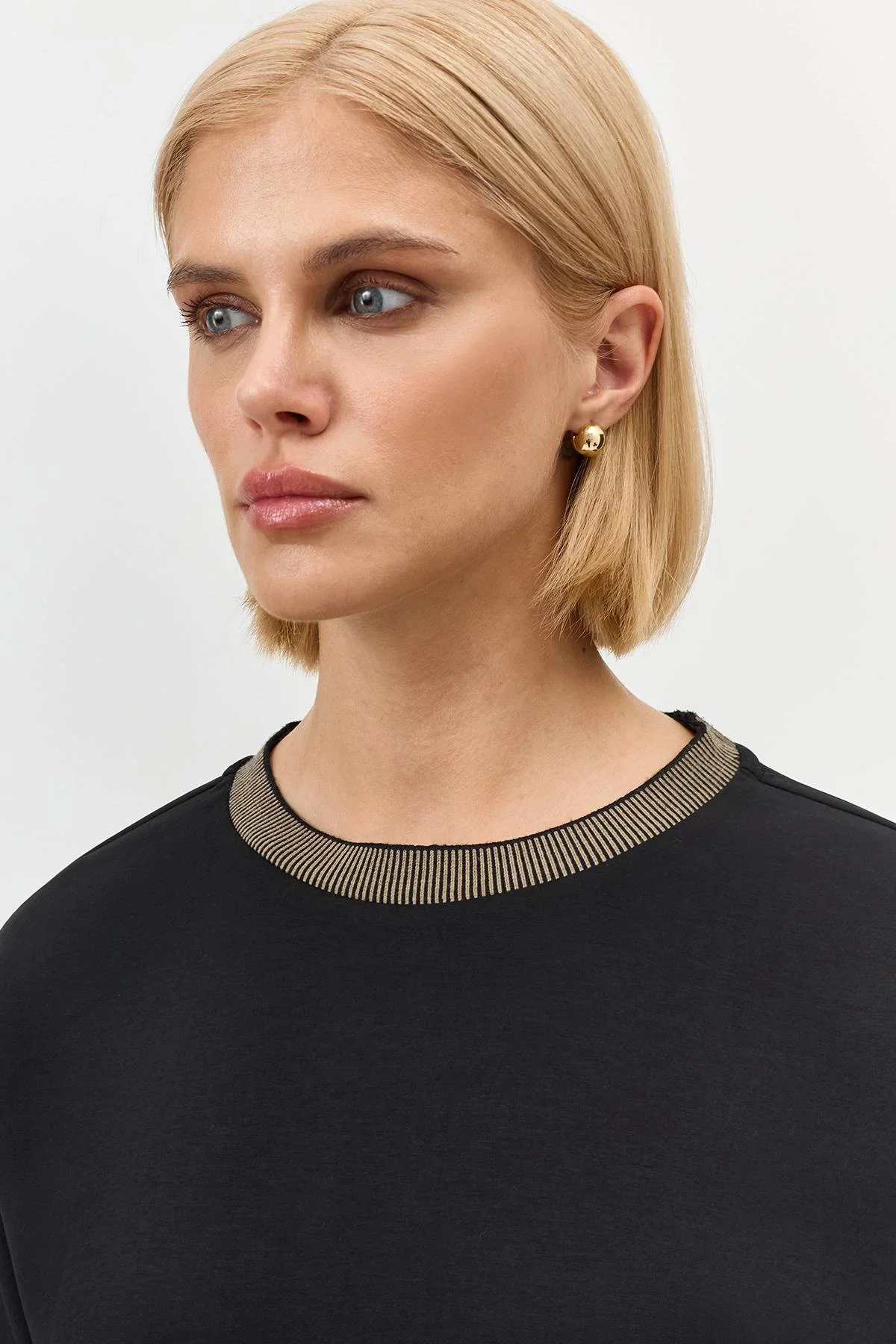 Трикотажный джемпер с контрастным рибом, 40