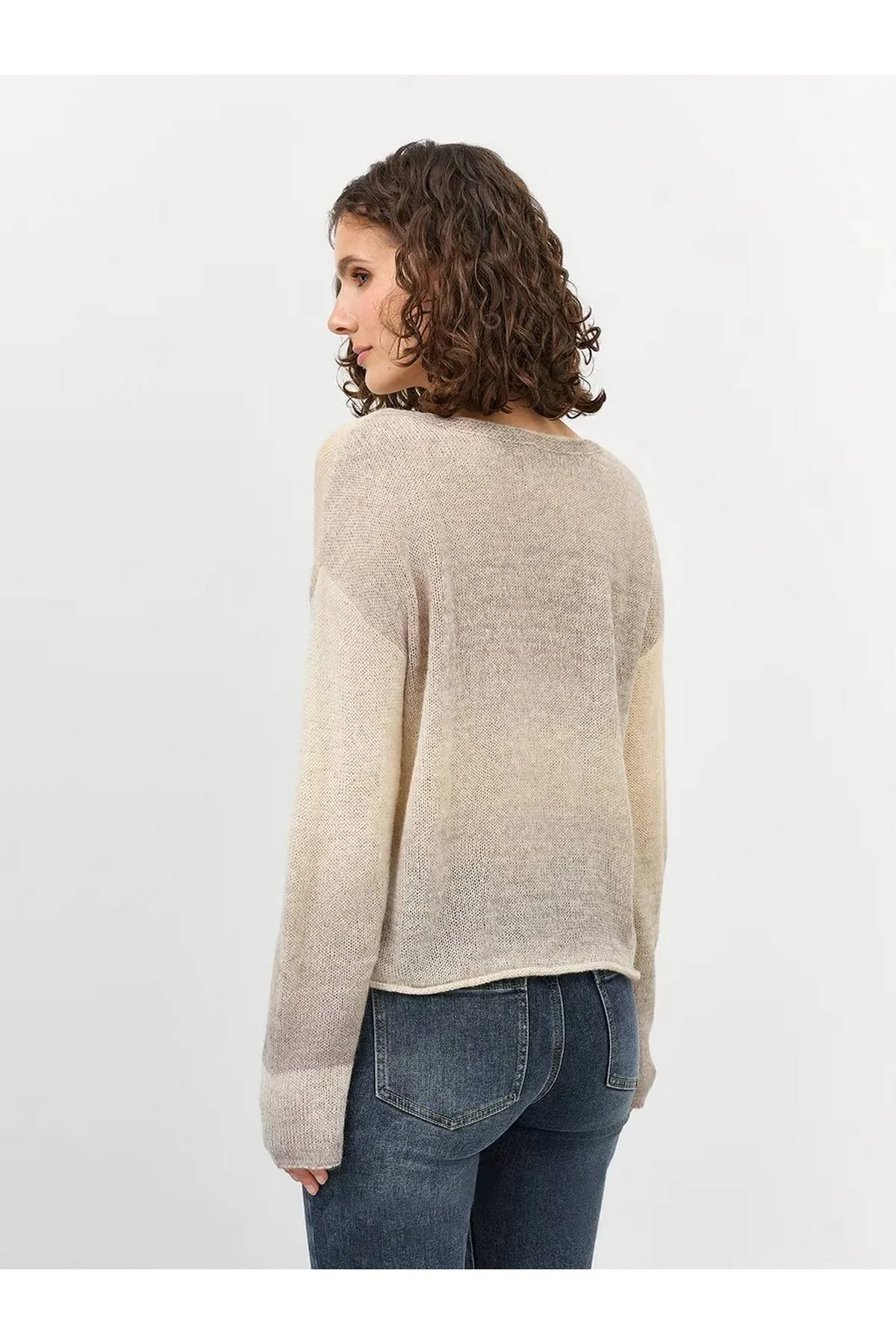 Лимитированная серия джемпер с градиентным принтом и ремень, 40 Лимитированная серия джемпер с градиентным принтом и ремень, 40