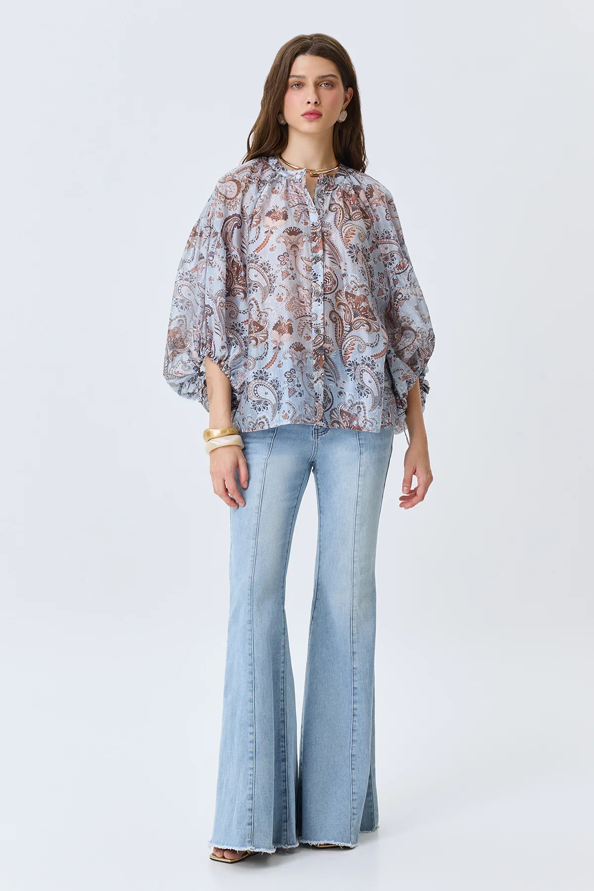 Широкие джинсы с контрастными швами, 50