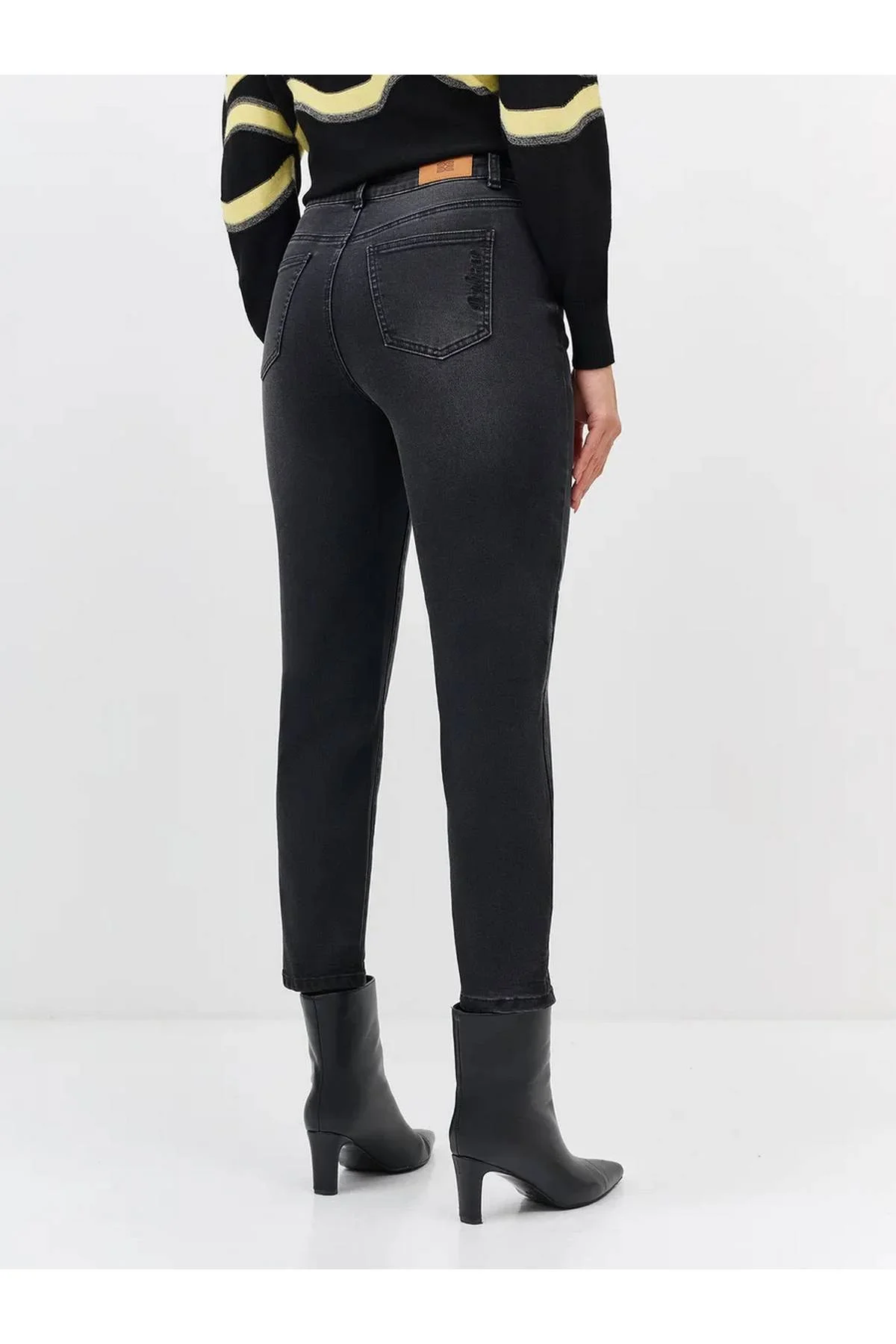 Утепленные широкие джинсы, 34