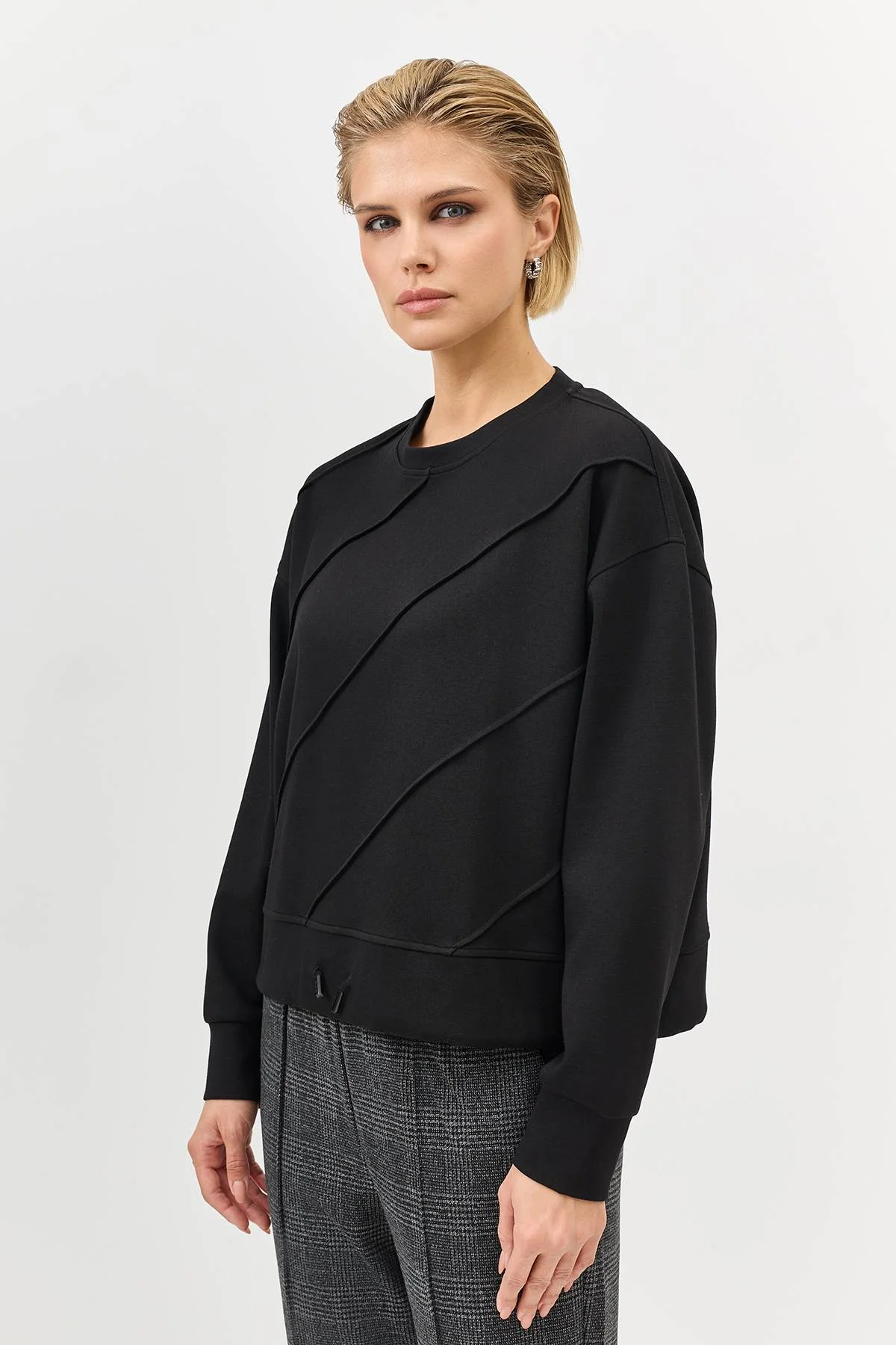 Лимитированная серия cвитшот с декоративными строчками и ремень, 44