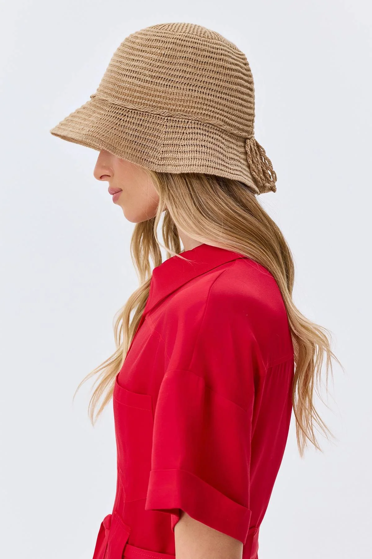 Пляжная плетеная шляпа, One