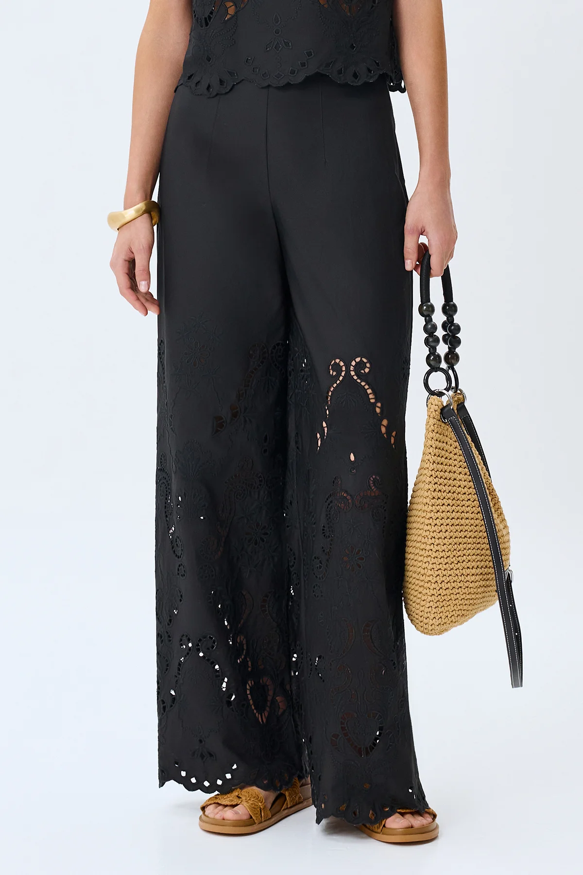 Ажурные брюки с купонной вышивкой, 48