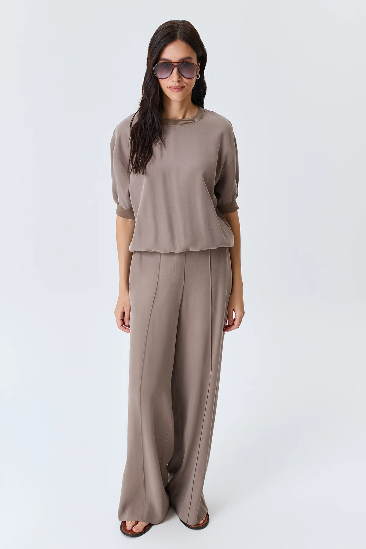 Брюки из вискозы с простроченными стрелками, 52