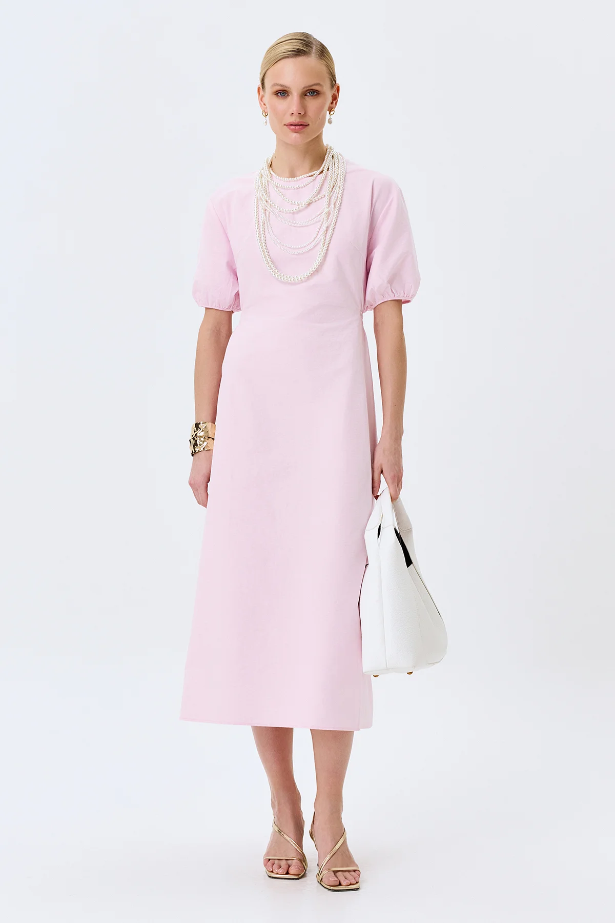 Нежное платье цвета "baby pink", 48