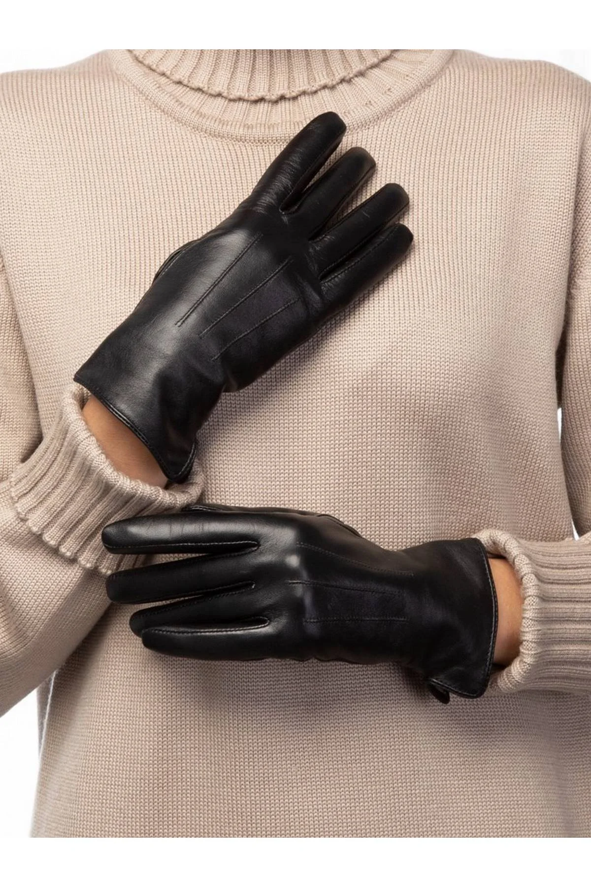 Перчатки черные, 6,5