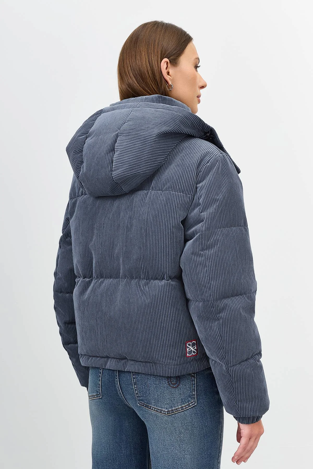 Лимитированная серия укороченная вельветовая куртка с палантином, 48