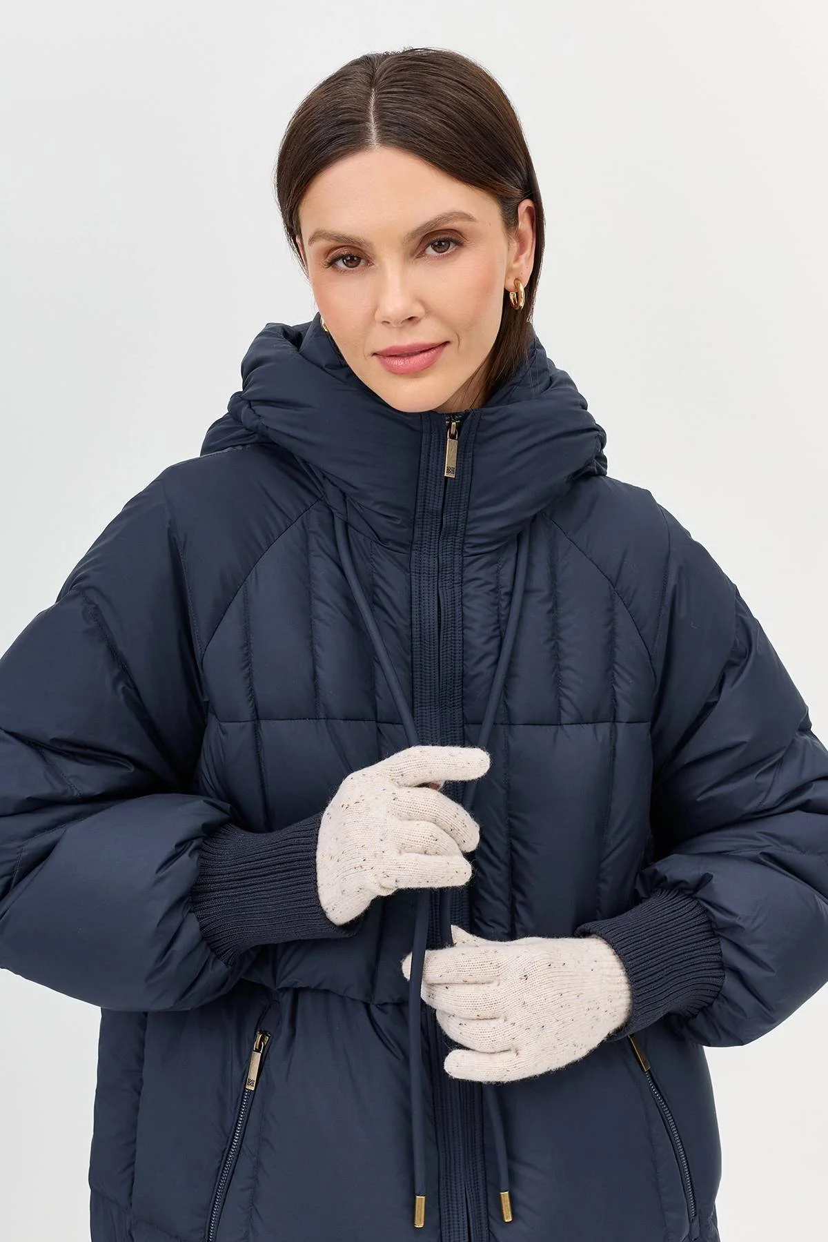 Светлые вязаные перчатки из 100% шерсти, One