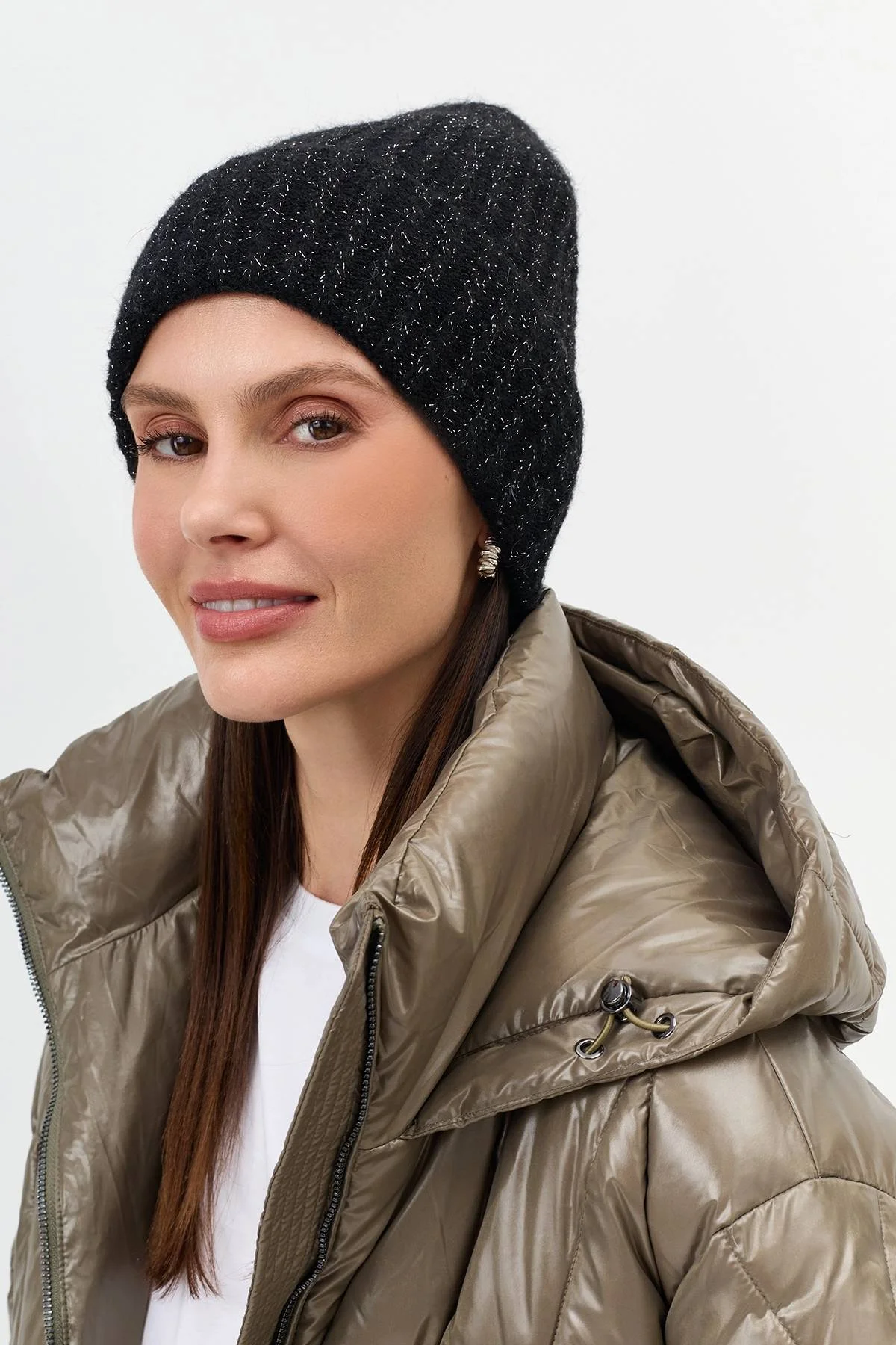 Шапка бини с люрексом, One