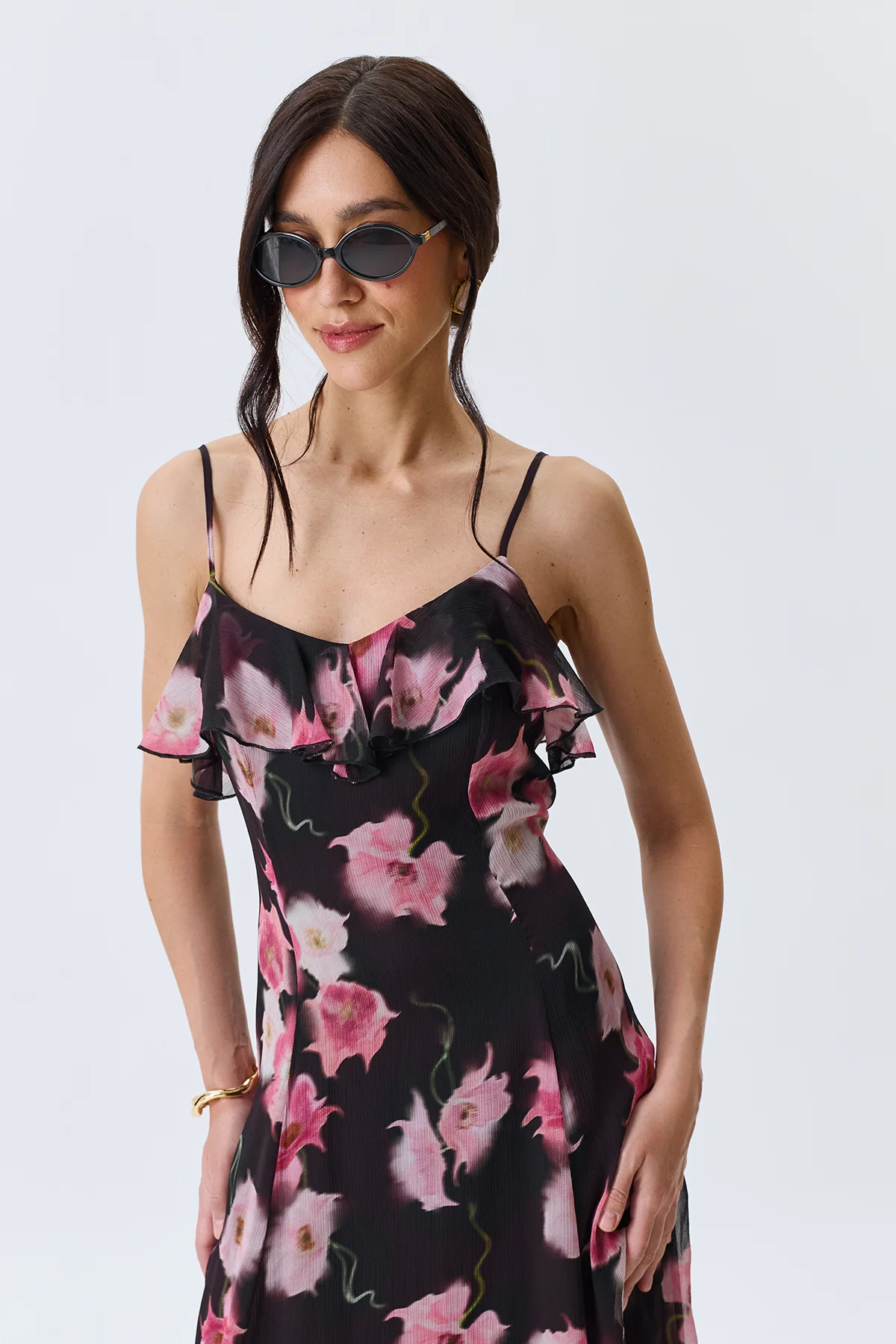 Романтичное платье с ярким цветочным принтом, 44