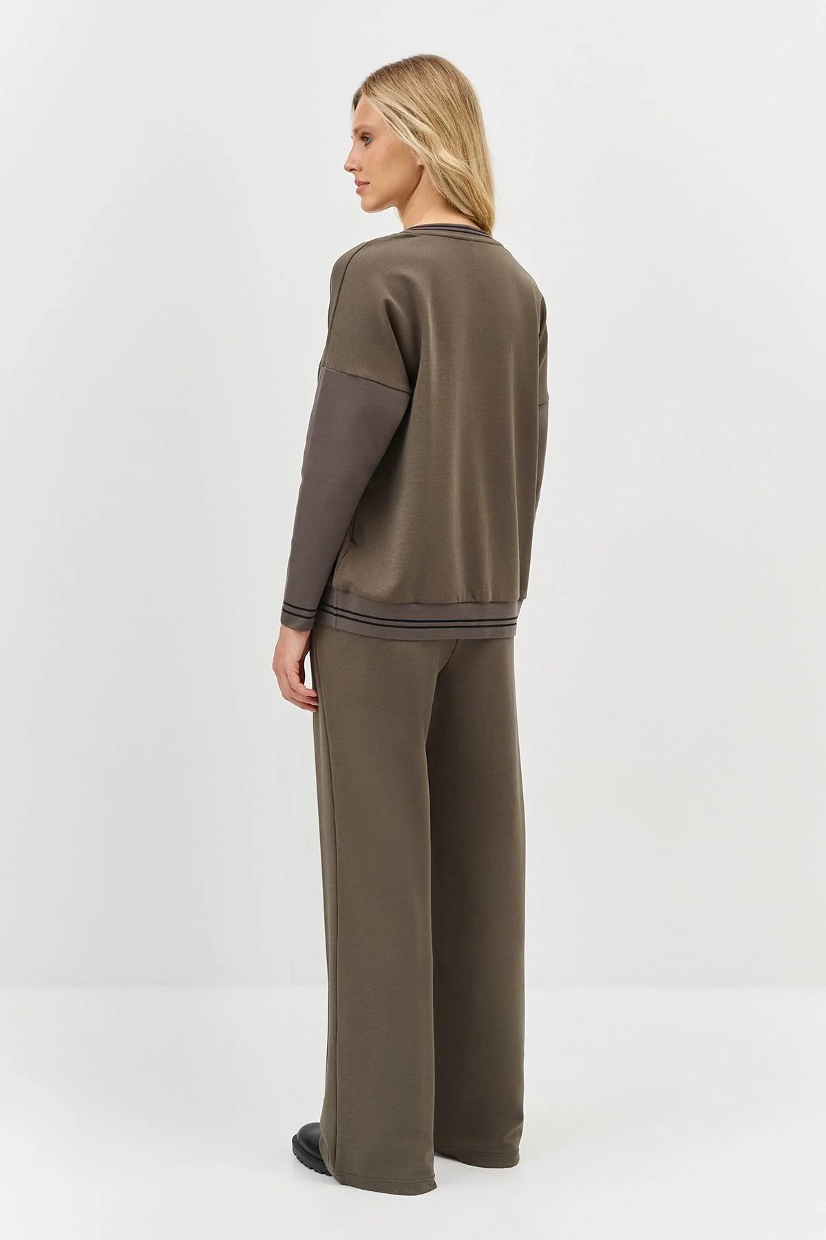 Лимитрированная серия трикотажные брюки с стрелками и ремень, 40