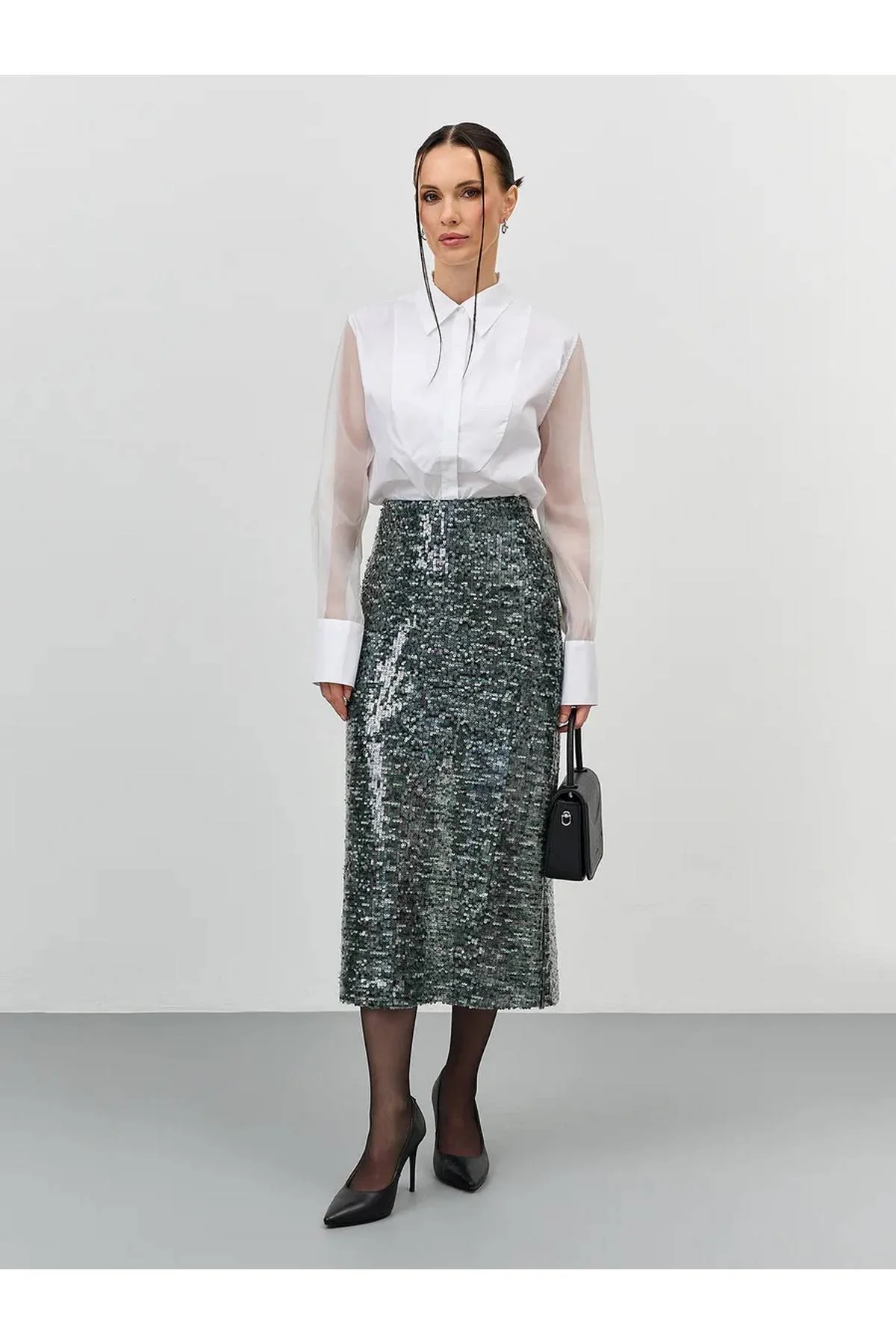 Лимитированная серия юбка с паетками и ремень, 44 Лимитированная серия юбка с паетками и ремень, 44