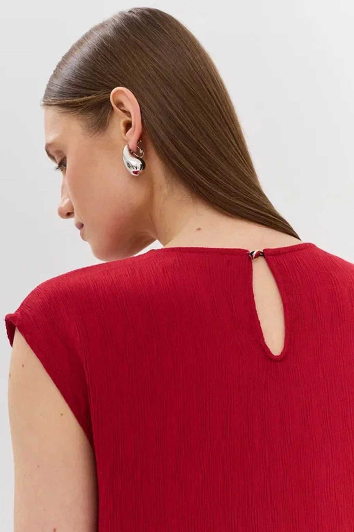 Элегантное платье миди в темно-красном цвете, 42р