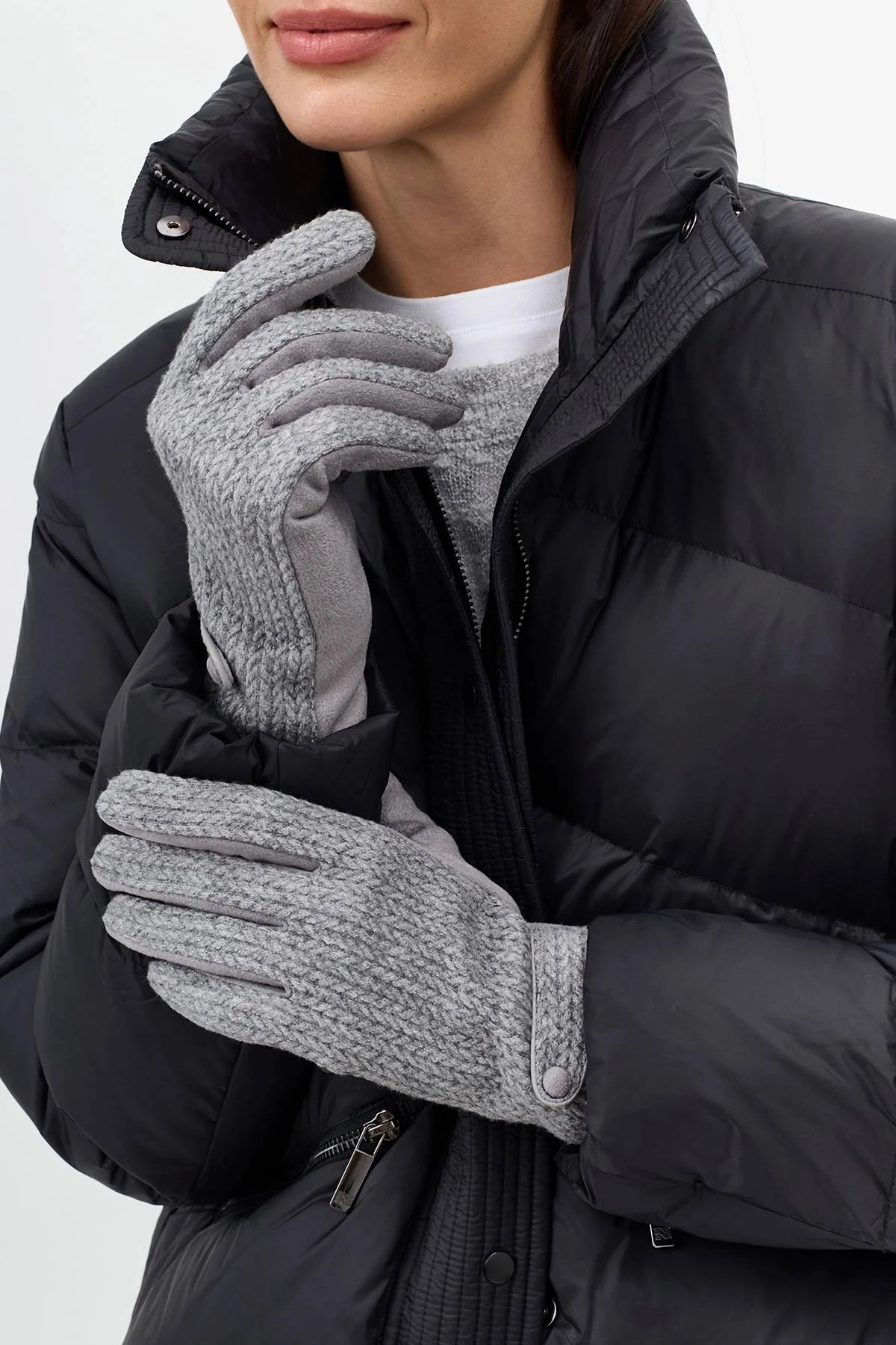 Комбинированные перчатки с хлястиками, One