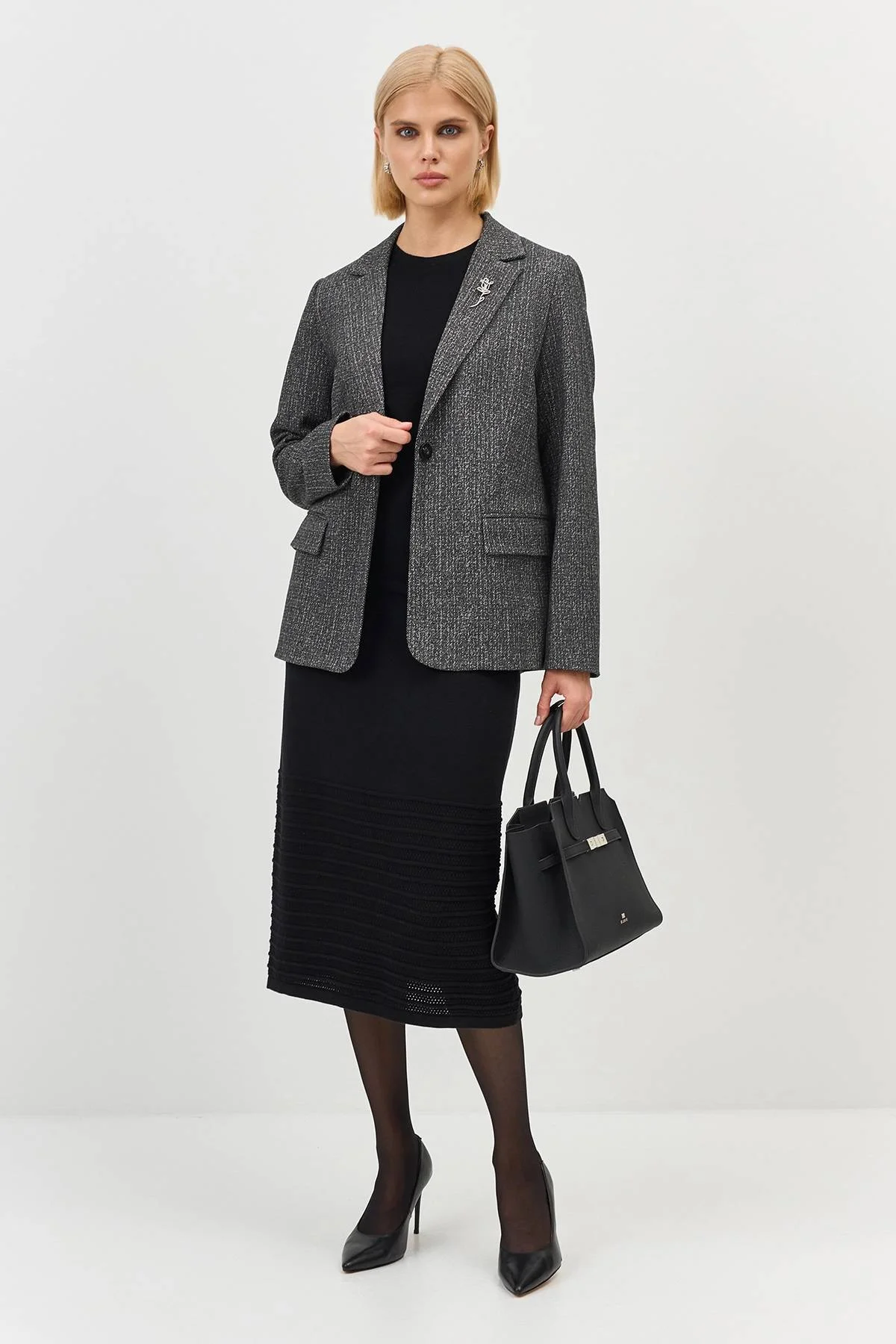 Лимитированная серия трикотажный жакет в сером цвете с ремнем, 38