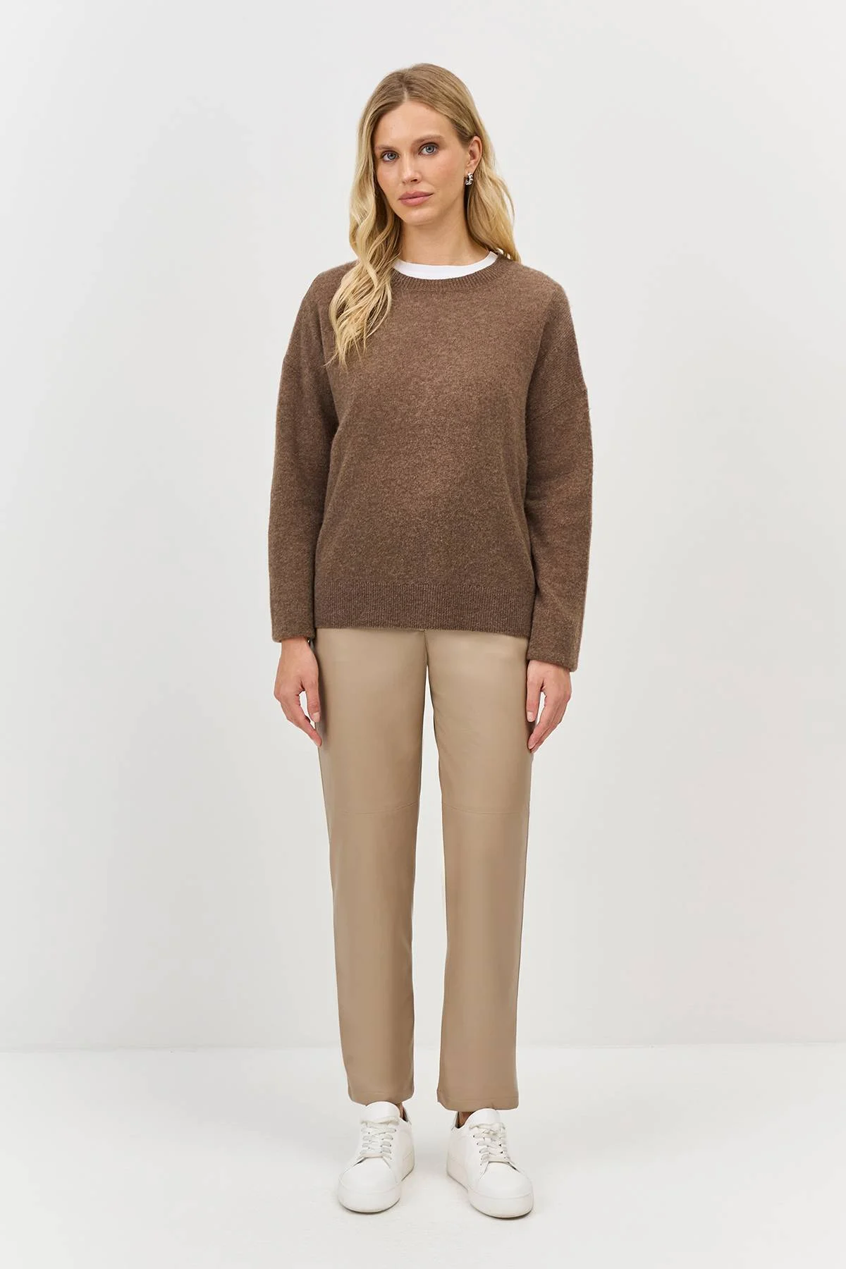 Лимитированная серия уютный джемпер из 100% кашемира и ремень, 44