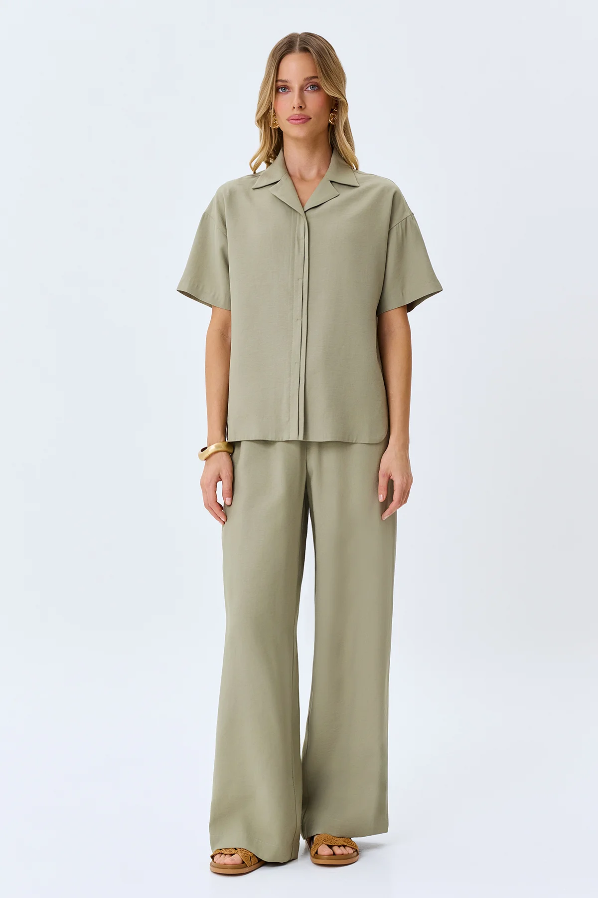 Свободные брюки с широкими отворотами, 42