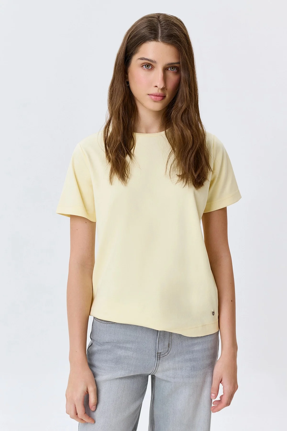 Базовая яркая желтая  футболка, 50