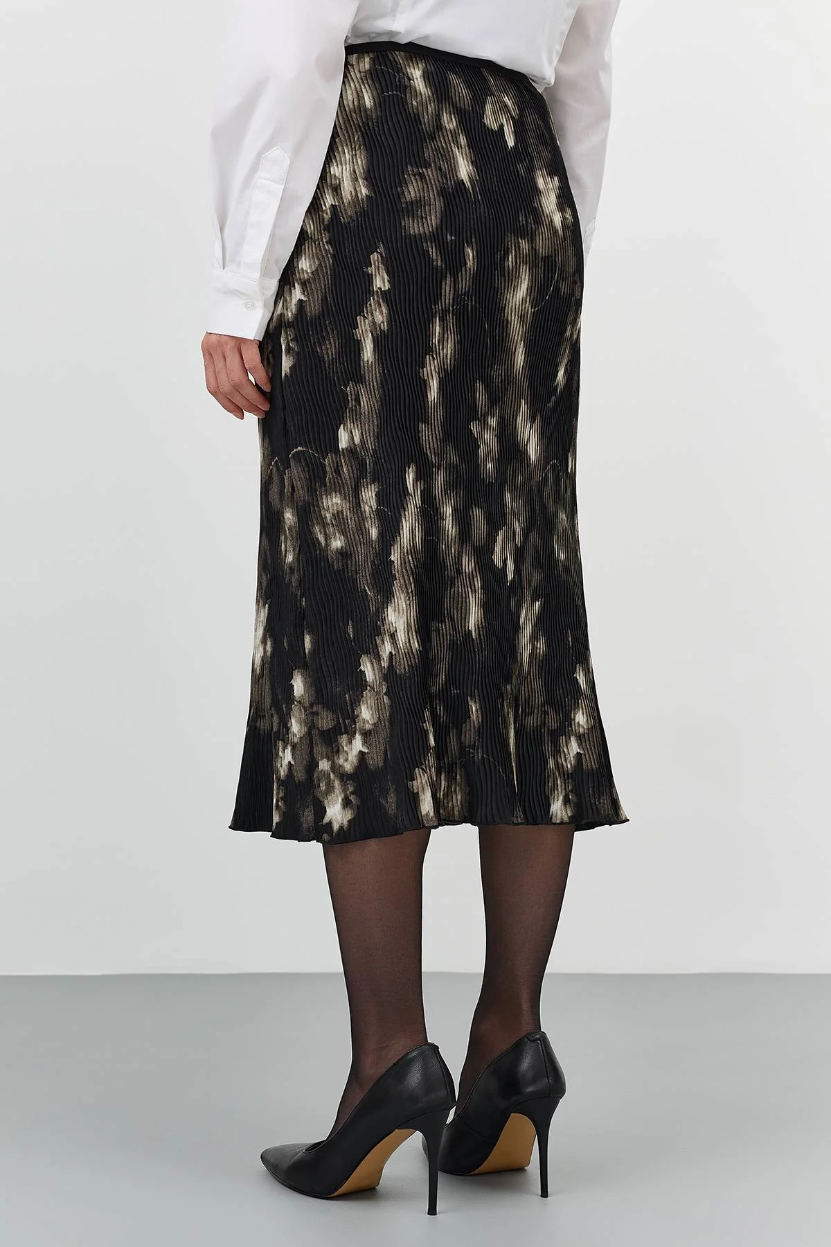 Юбка-плиссе из фактурной ткани, 44