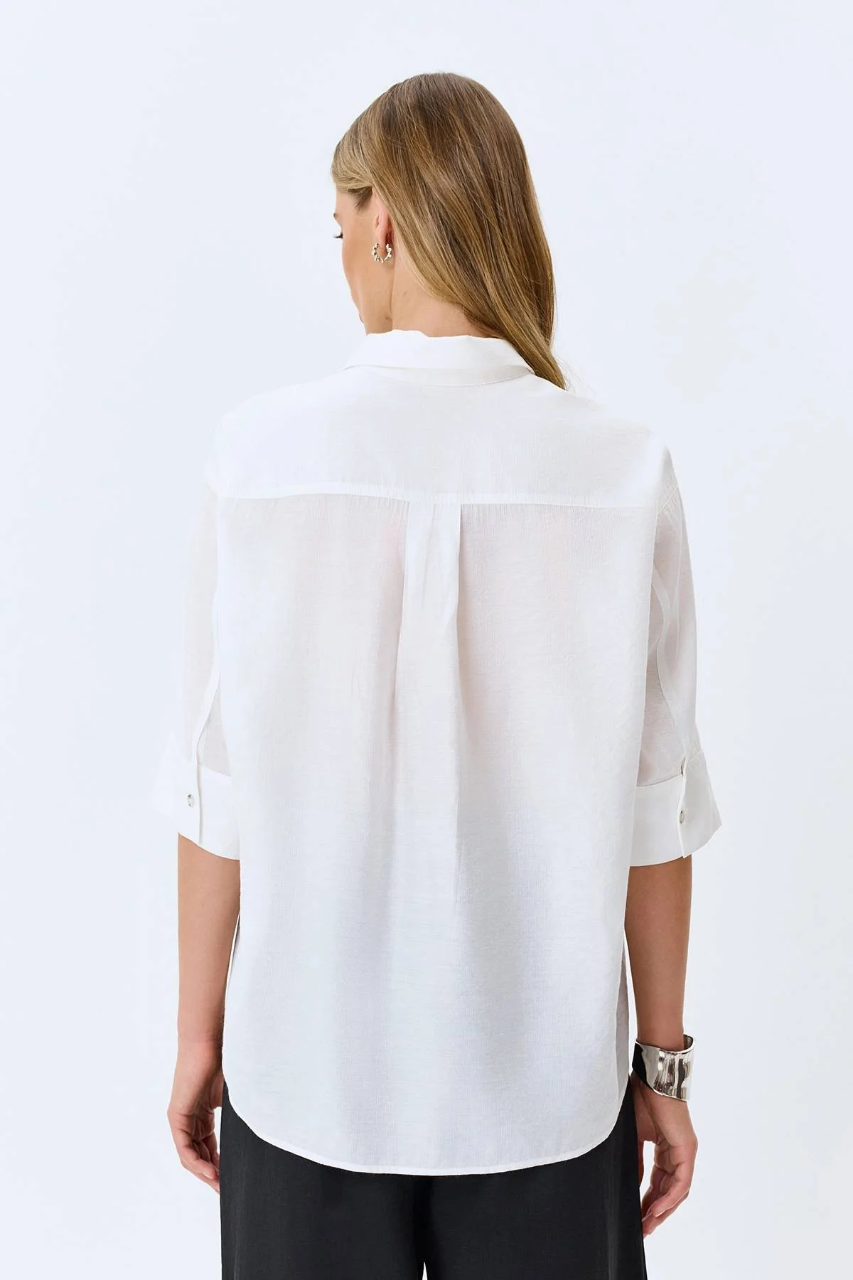 Воздушная блузка с укороченными рукавами белая, 46