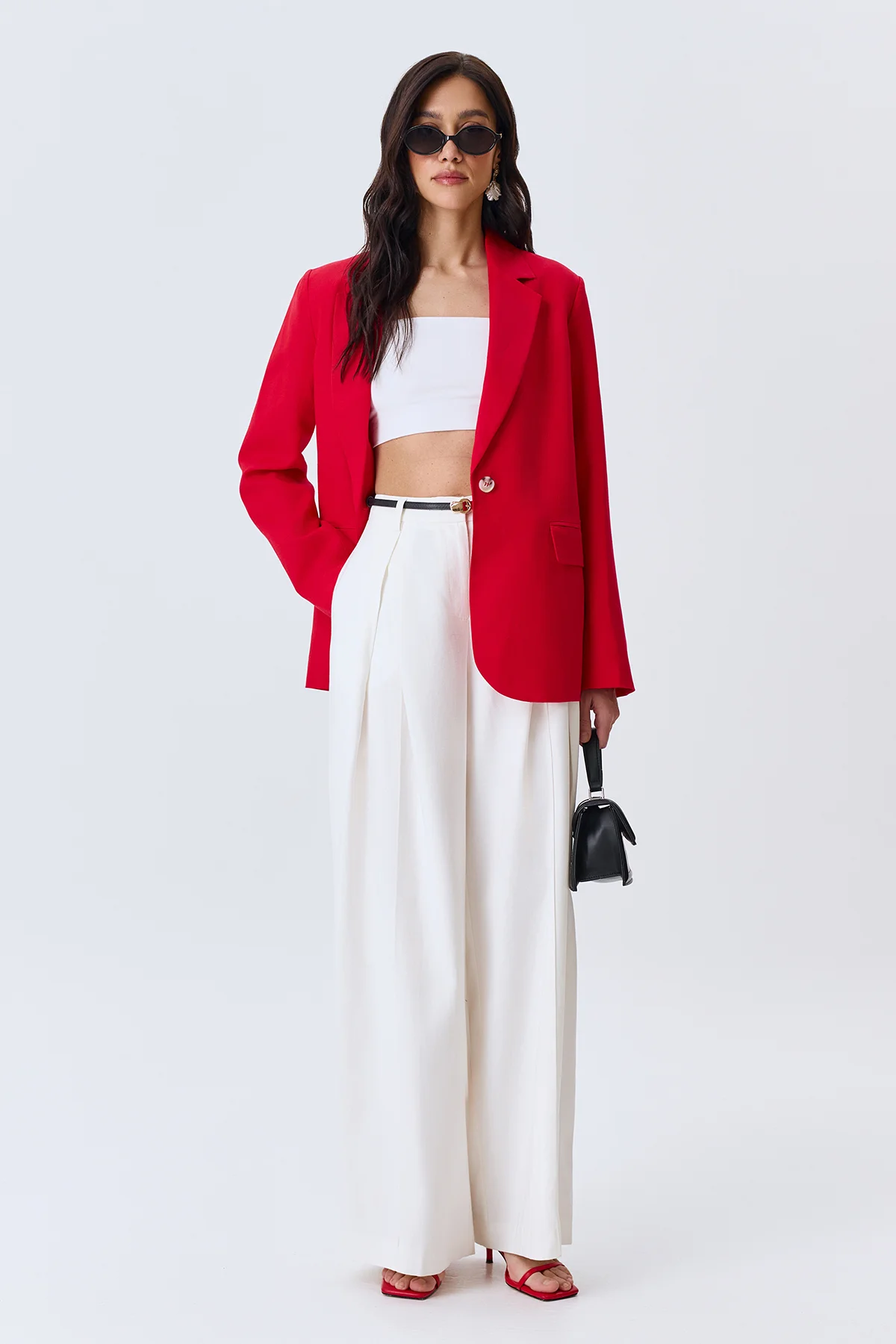 Широкие брюки с акцентными складками, 46