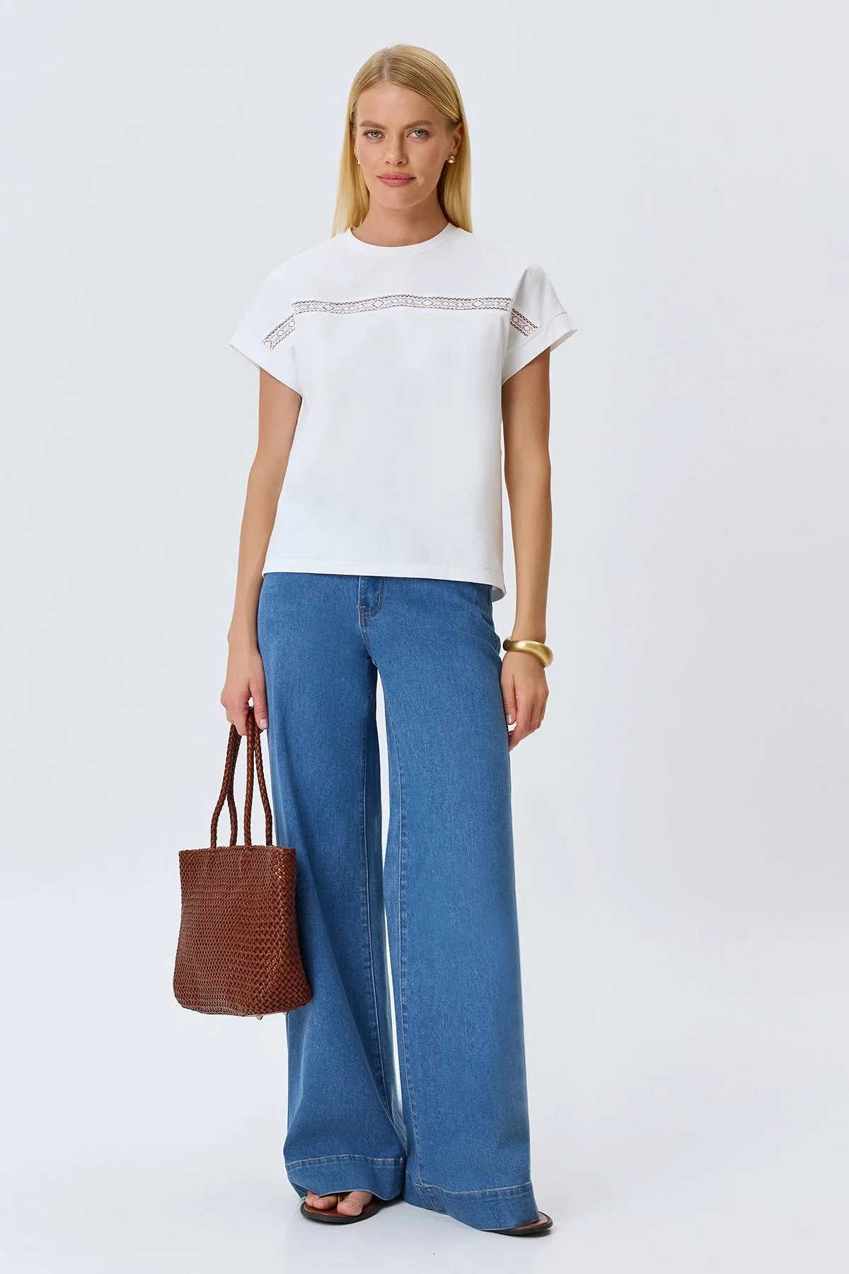 Футболка с ажурным декором, 40