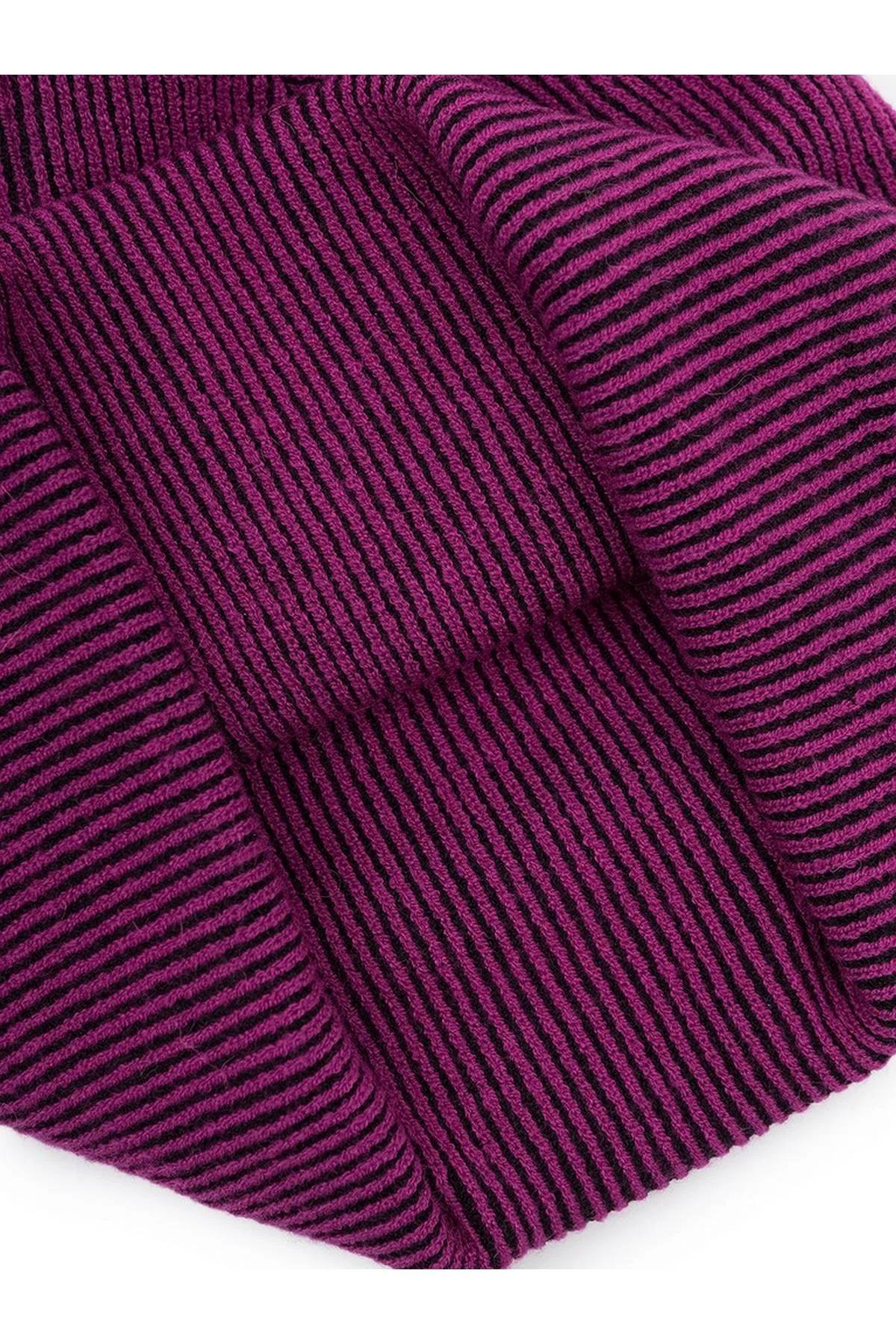 Шапка фуксия/черная, One