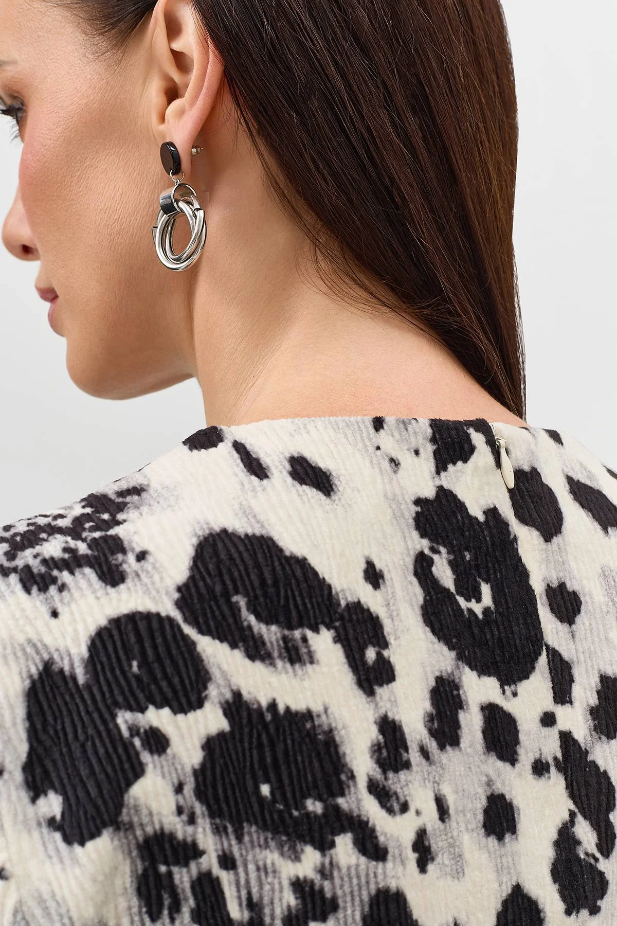 Платье с монохромным принтом, 44