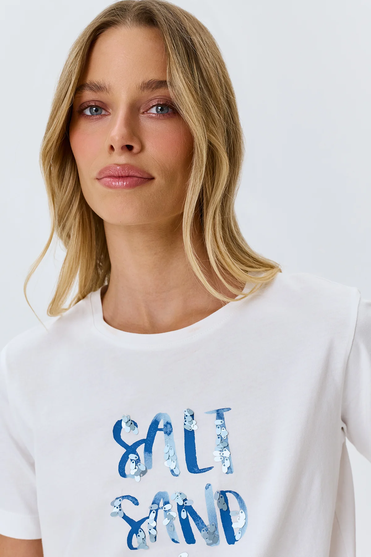 Футболка с мерцающими пайетками, 52