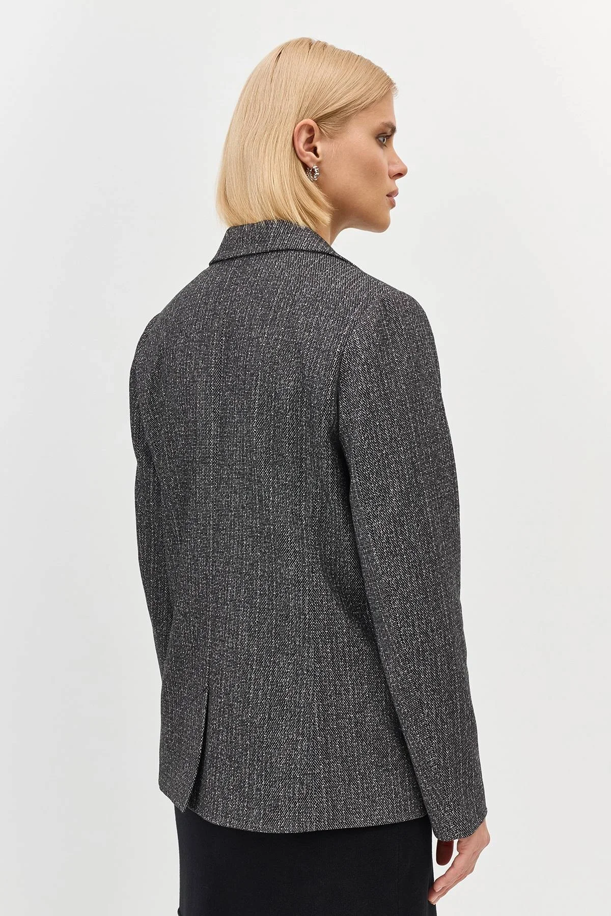 Лимитированная серия трикотажный жакет в сером цвете с ремнем, 46