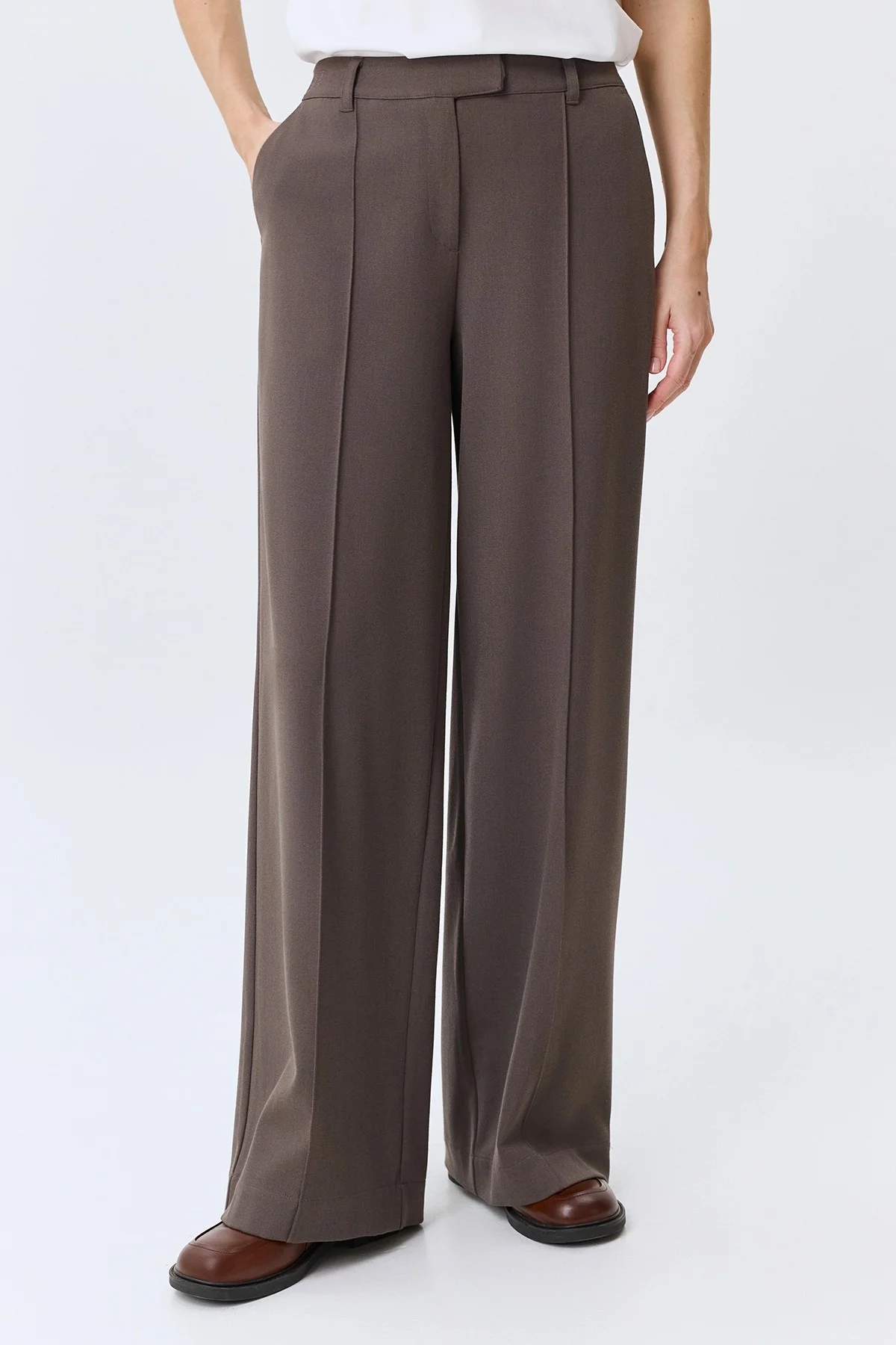 Брюки с застроченными стрелками, 46