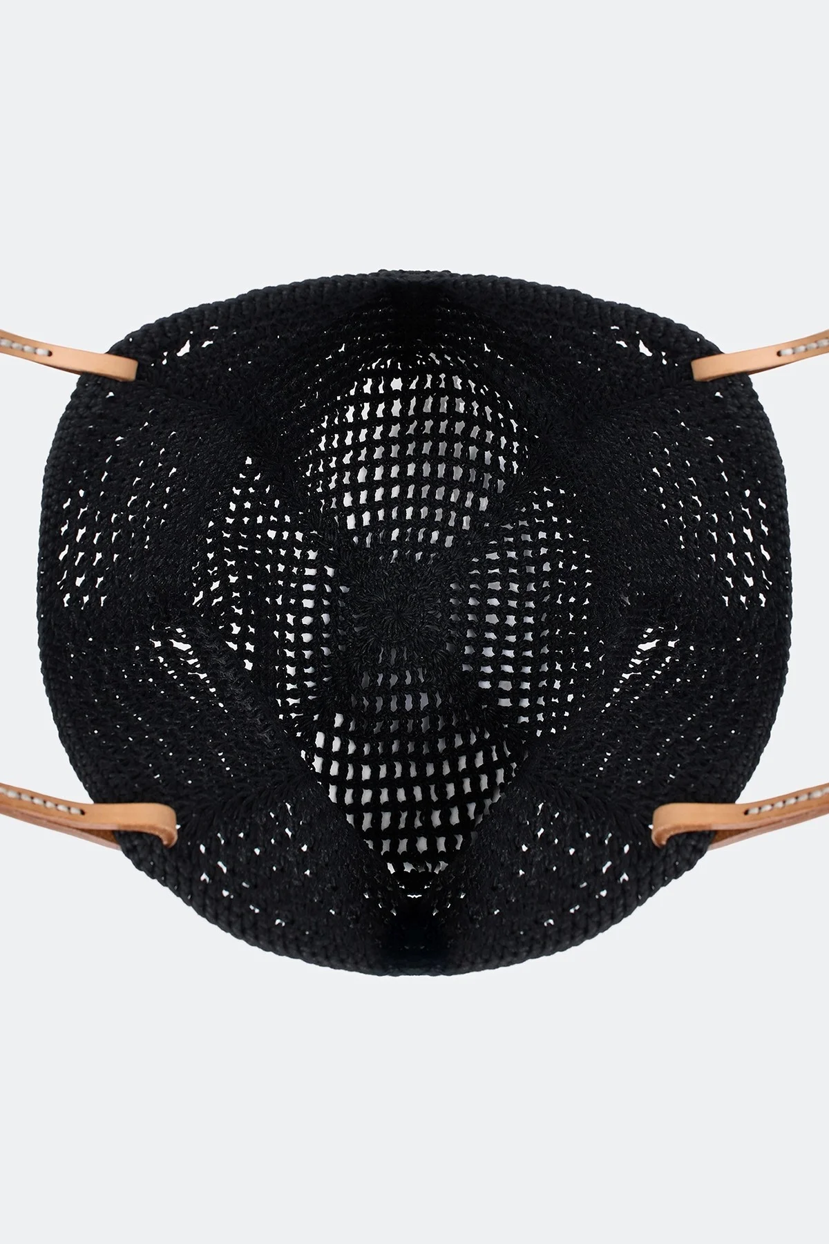 Ажурная вязаная сумка с косметичкой, One