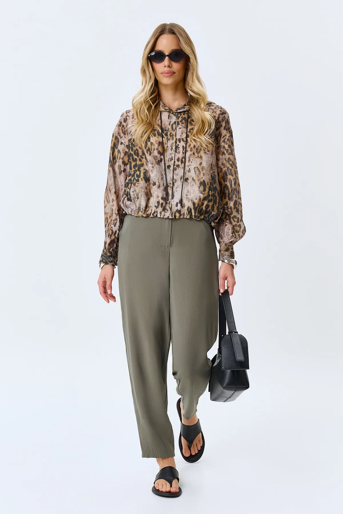 Зауженные брюки из вискозы, 42