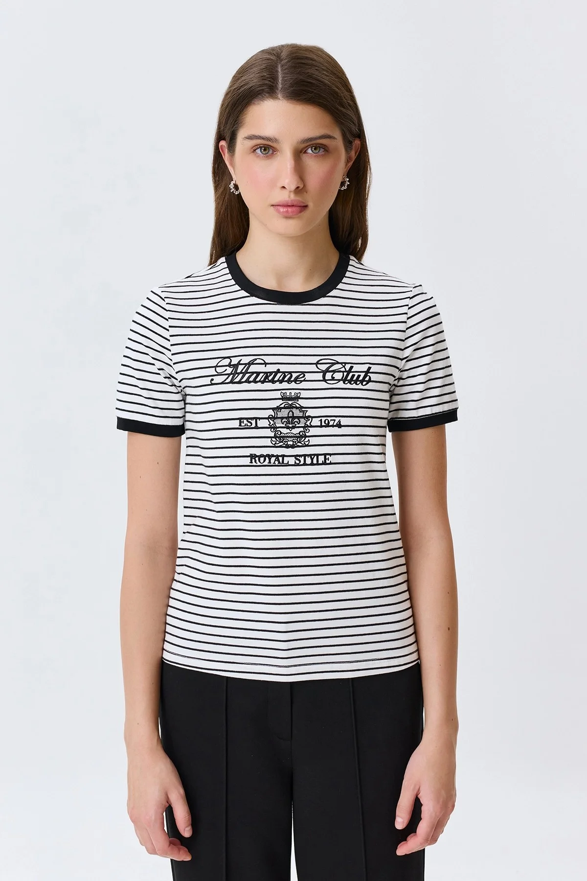 Футболка в полоску с вышивкой, 44