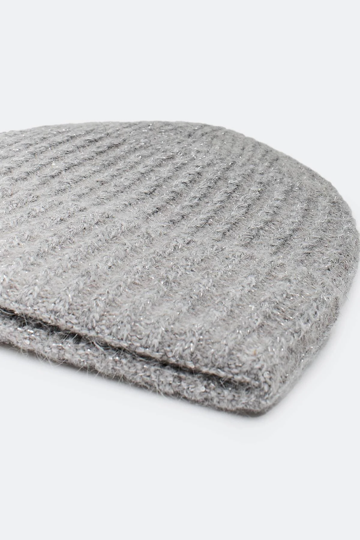 Шапка бини с люрексом, One