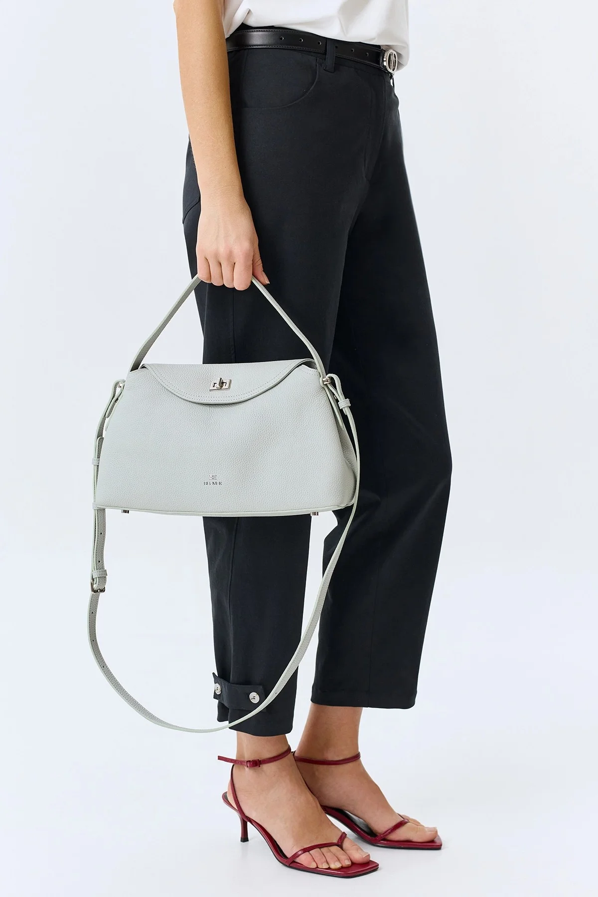 Сумка кроссбоди с короткой ручкой, One