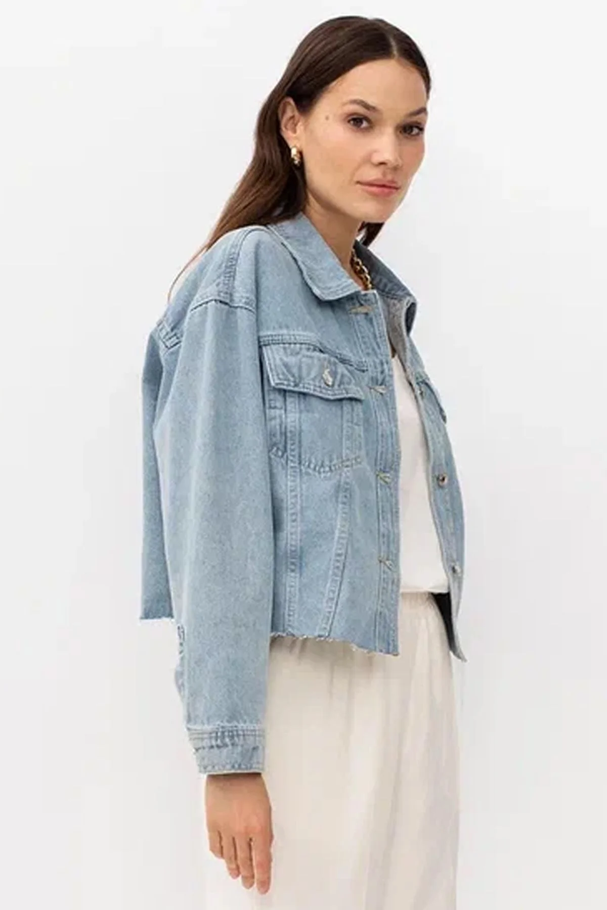 Джинсовый жакет с необработанным нижним краем, 42р