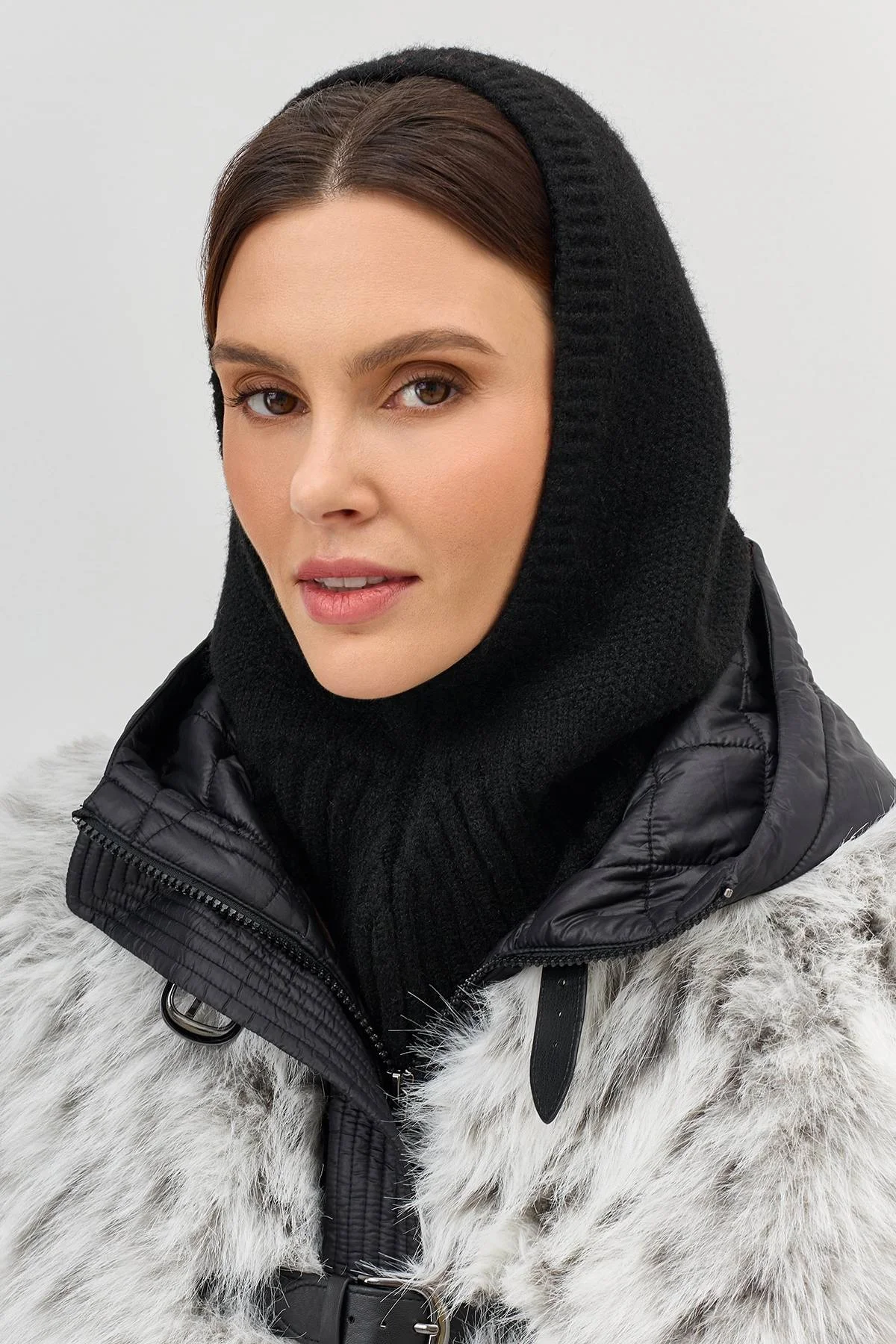 Черный мягкий капор с шерстью, One