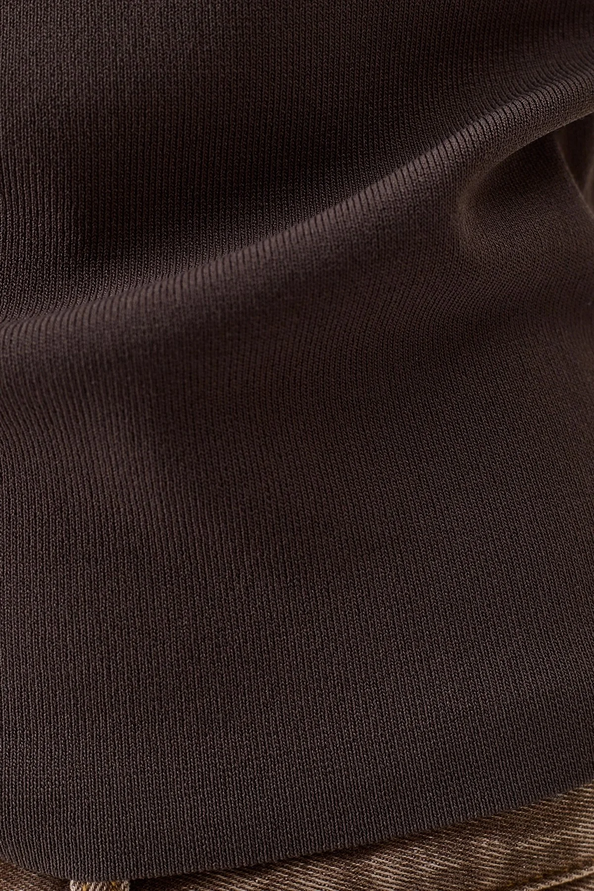 Топ из вискозы с контрастным кантом, 44