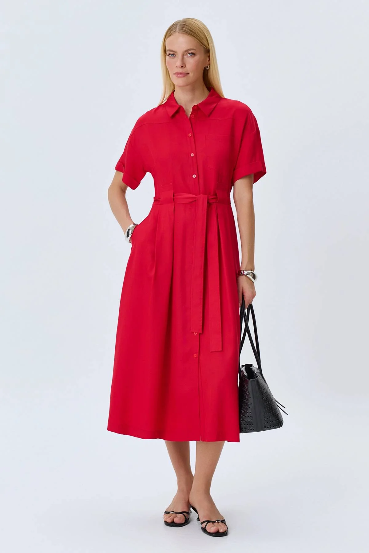 Яркое платье-рубашка из 100% тенселя, 44