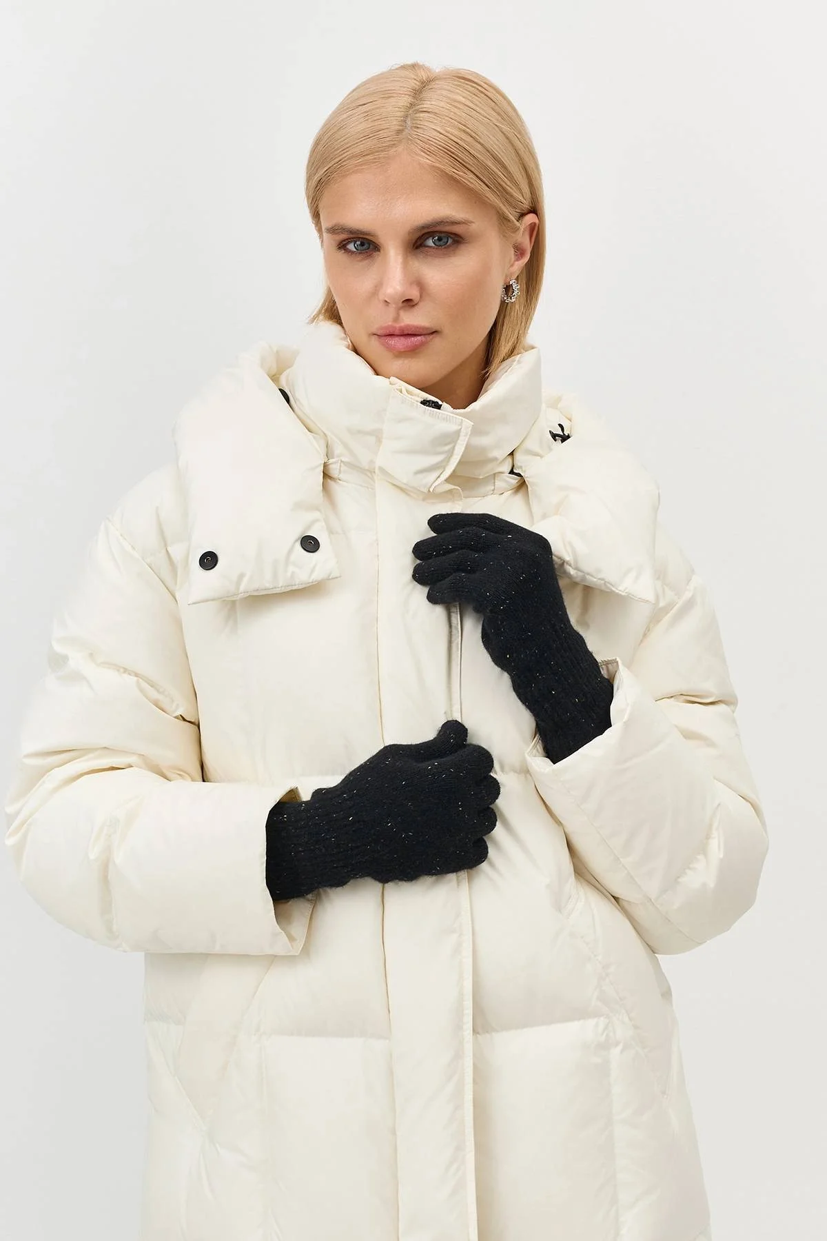 Черные вязаные перчатки из 100% шерсти, One