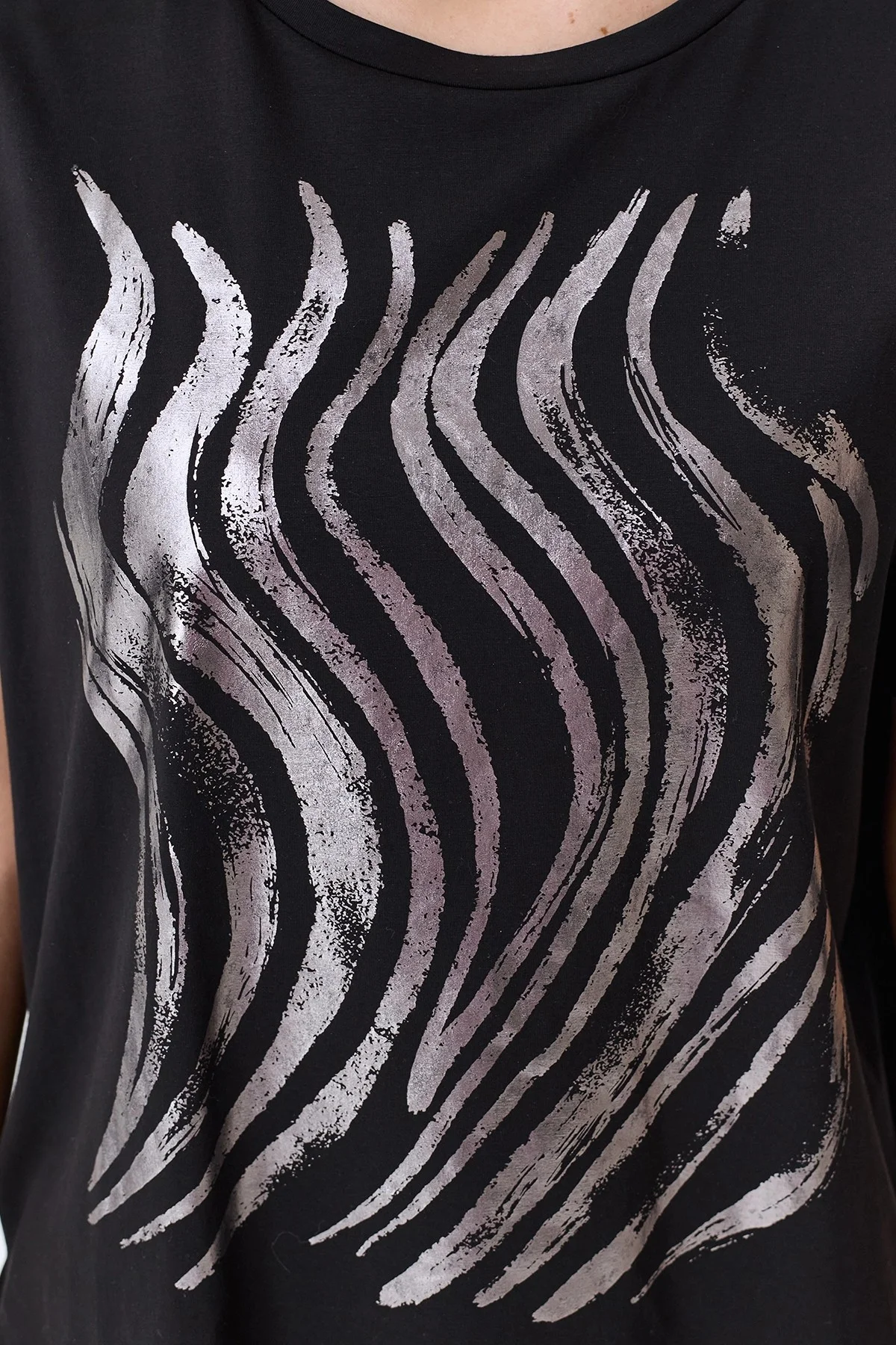 Футболка с металлизированным принтом, 34