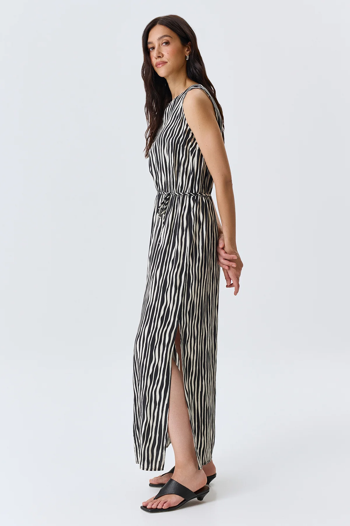 Платье-макси с монохромным принтом, 42