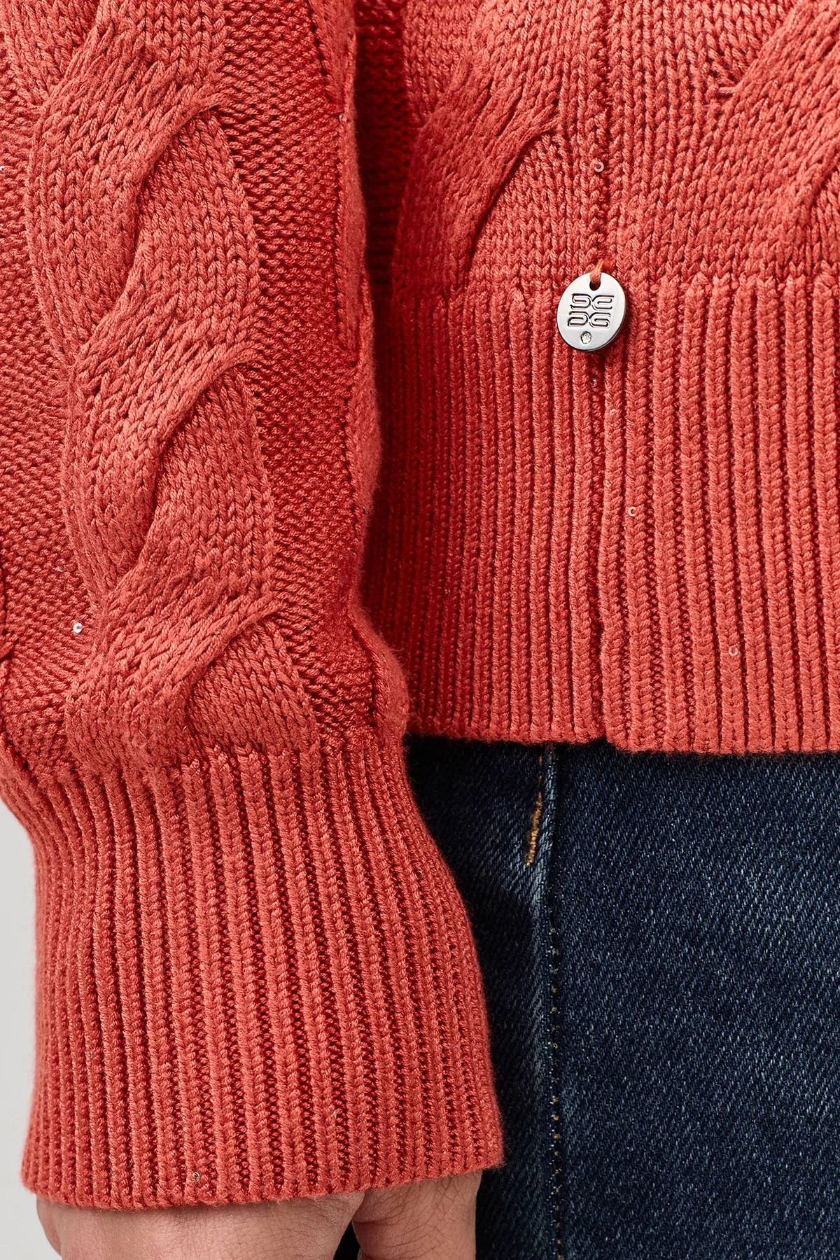 Лимитрированная серия яркий джемпер с косами и ремень, 44