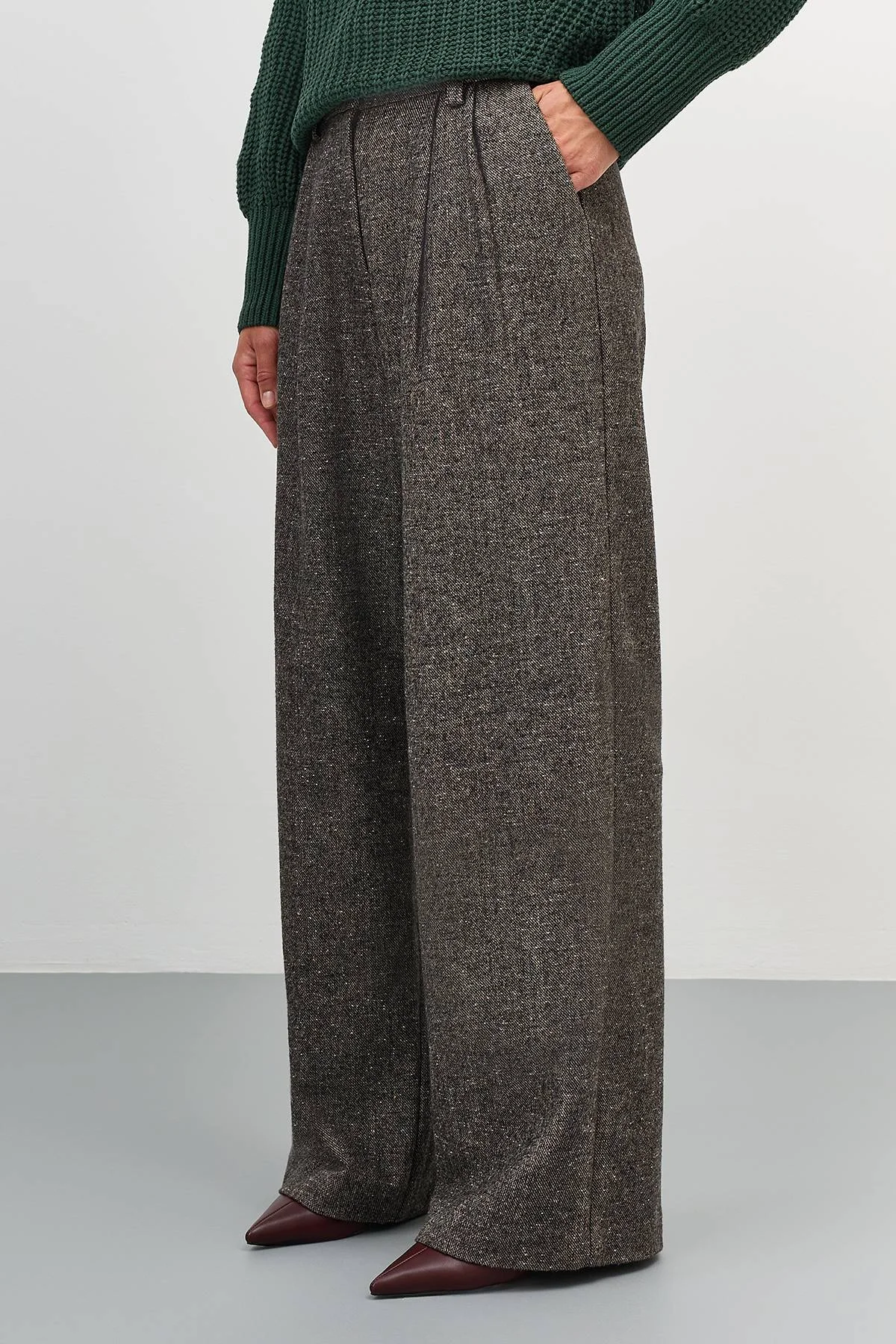 Лимитированная серия брюки палаццо из букле и ремень, 52