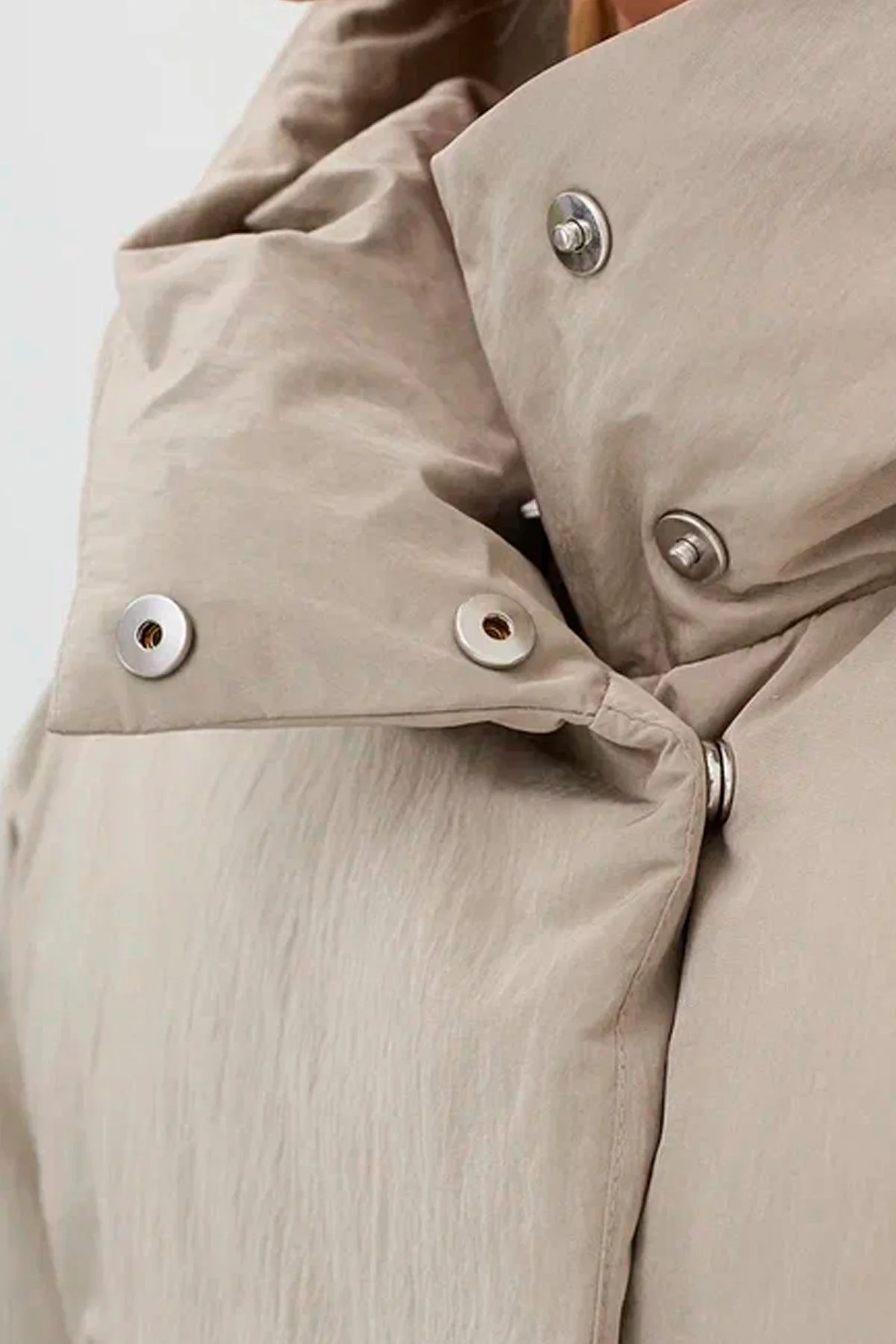 Минималистичный пуховик из ткани с Peach эффектом, 52